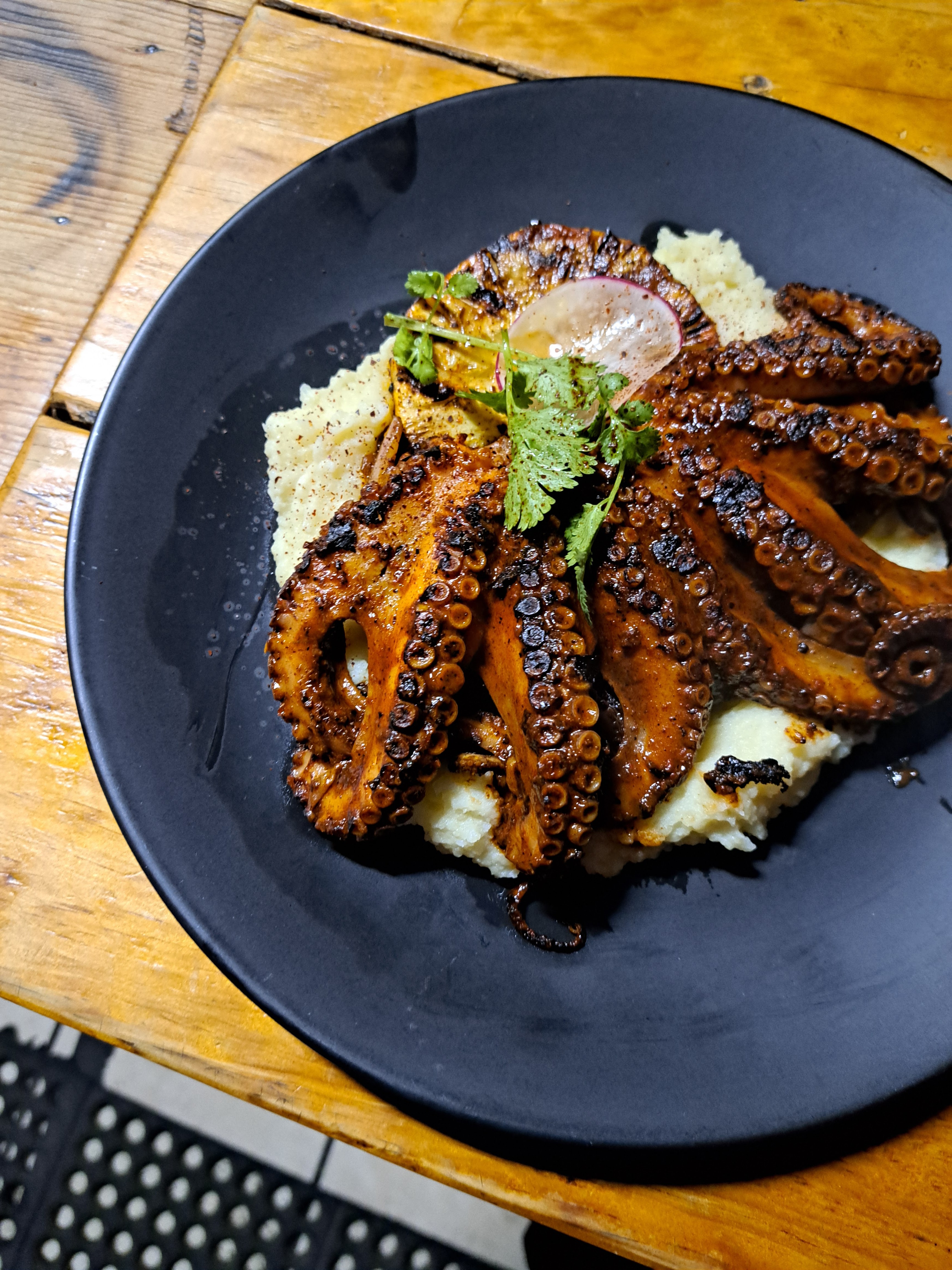 El Sauce cocina de mar image 3