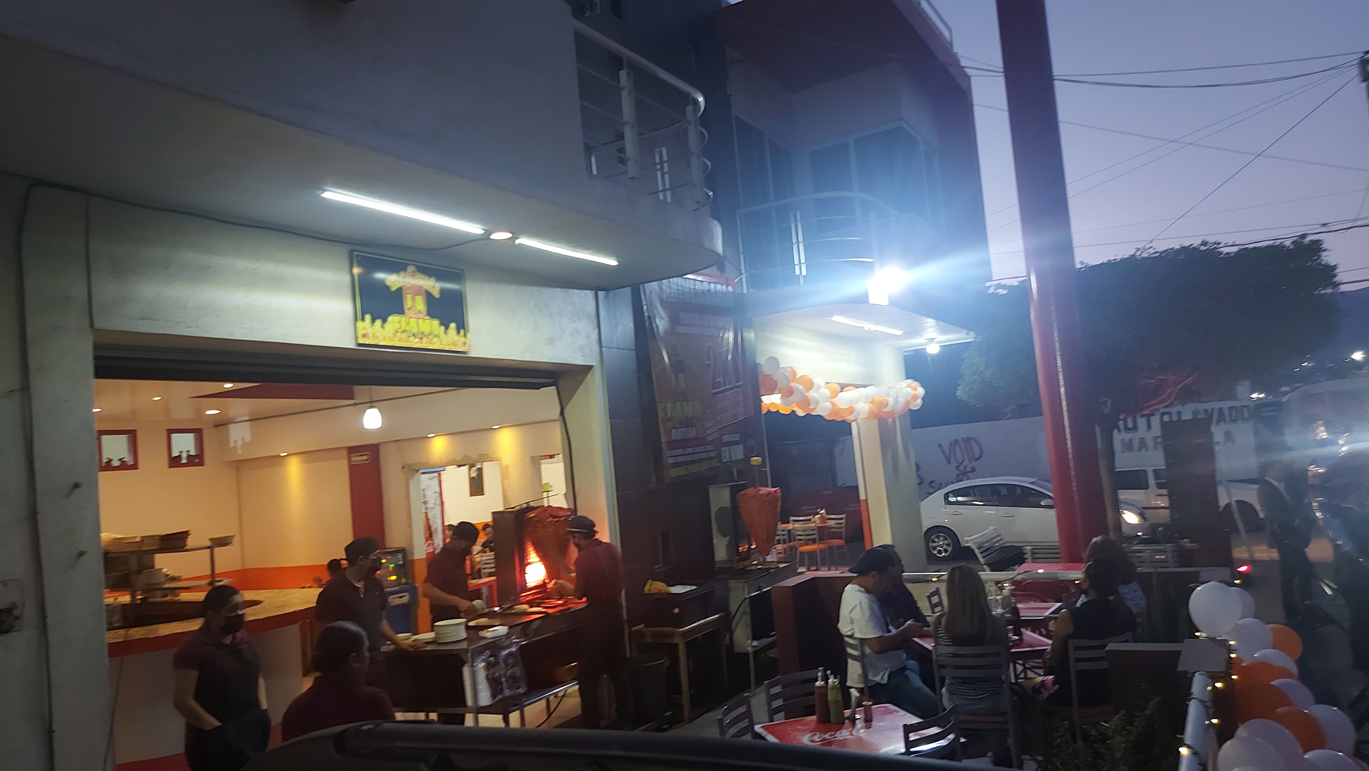 Taquería la flama image 1