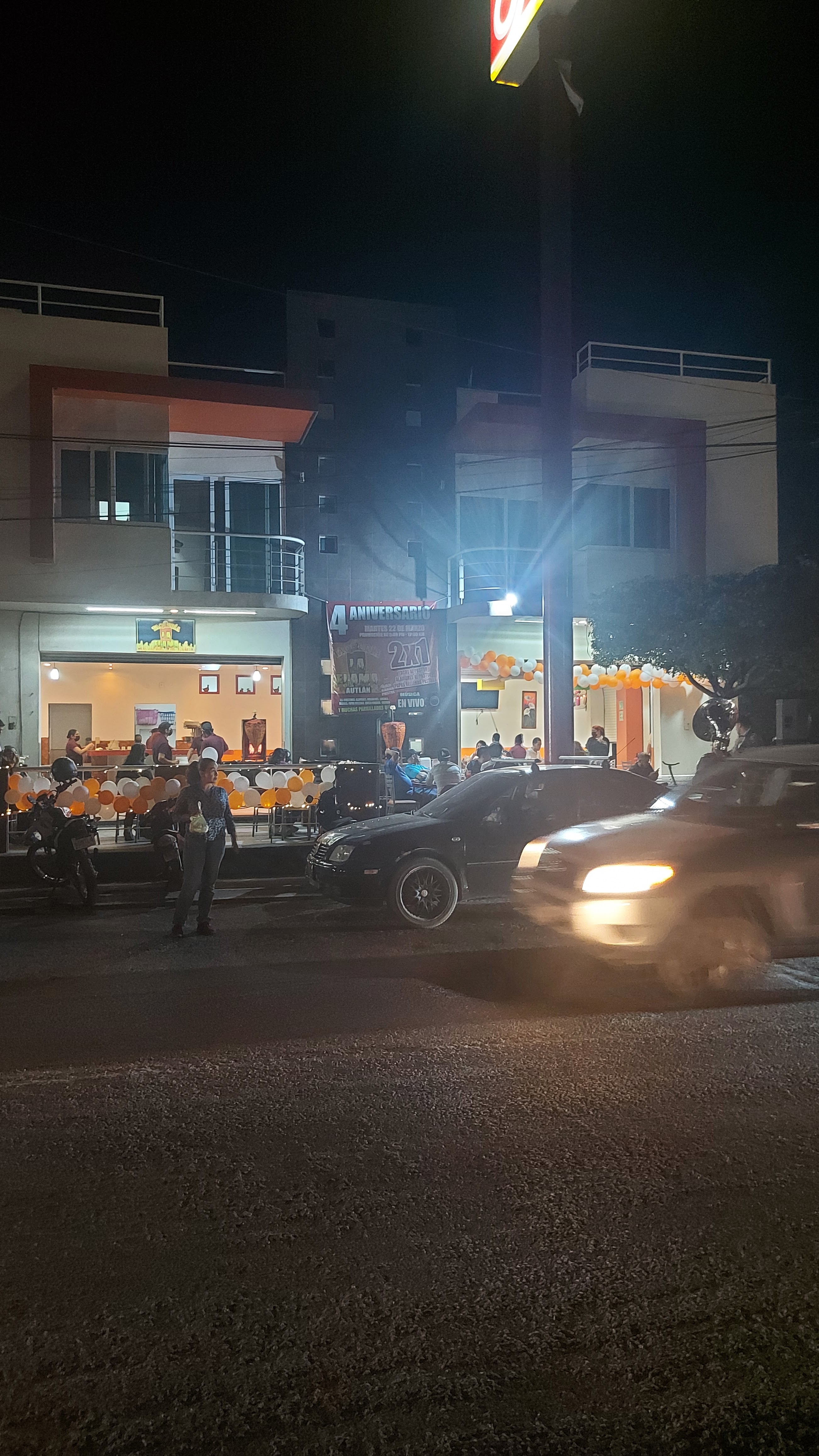 Taquería la flama image 5