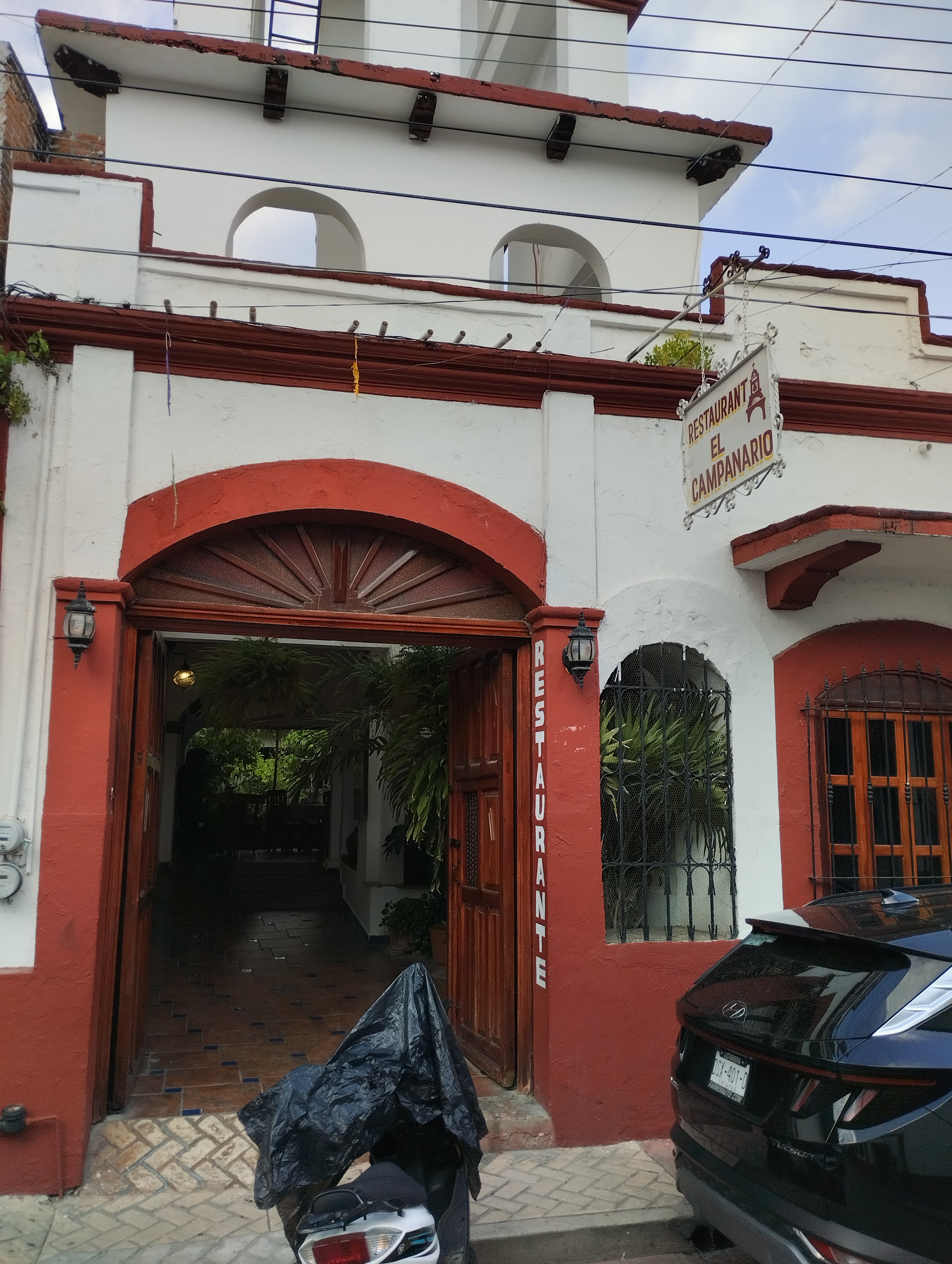 El Campanario Restaurant image 6