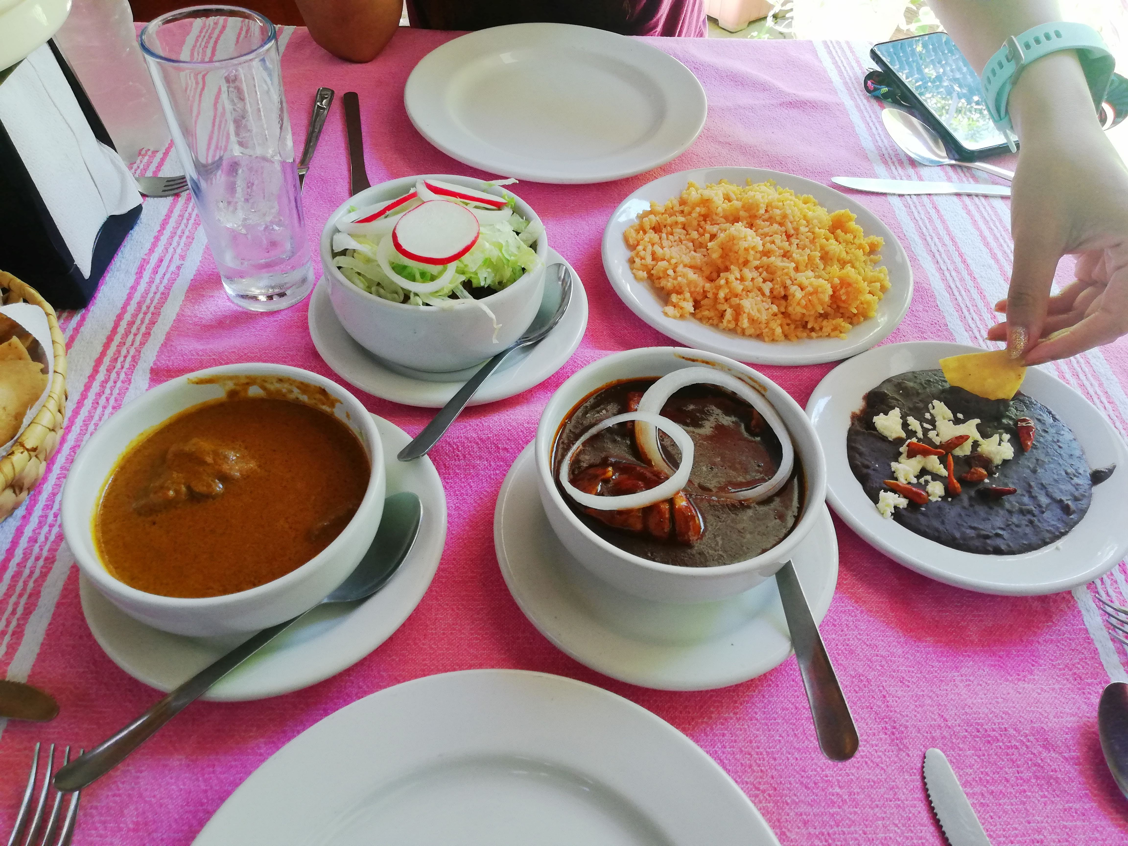 El Campanario Restaurant image 8