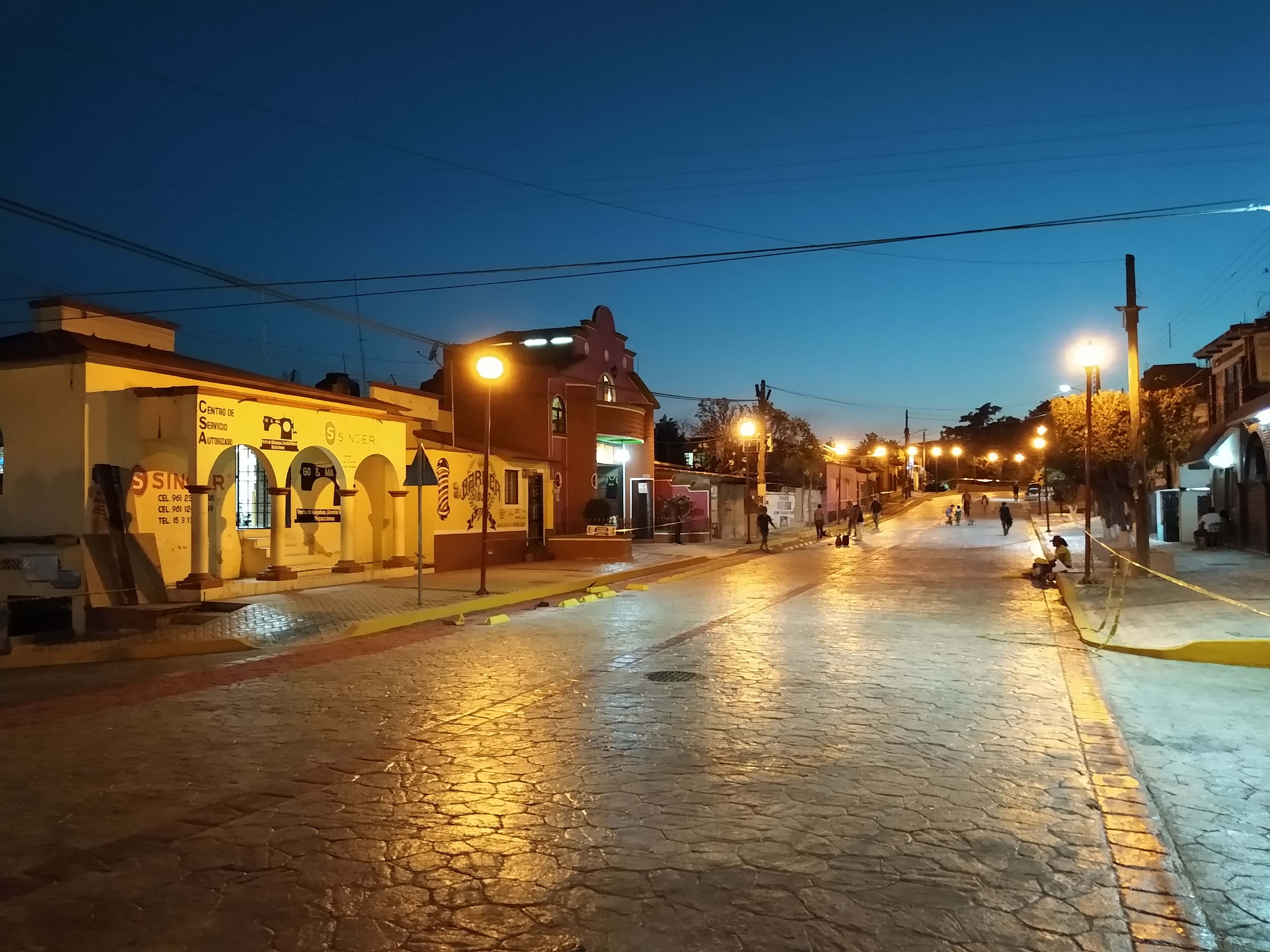 Cenaduria Los Portales image 4