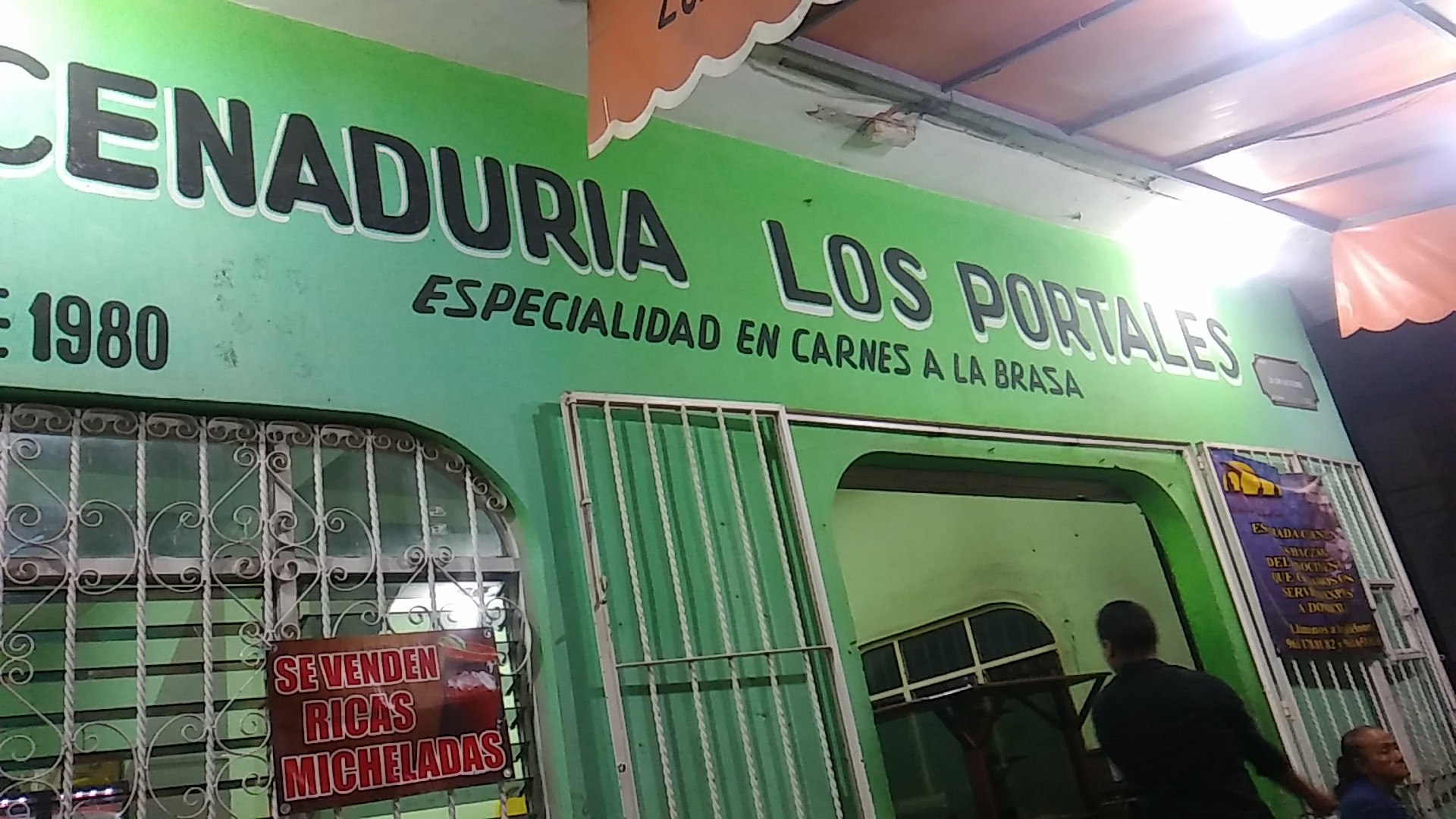 Cenaduria Los Portales image 5