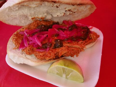 Pib'b Cochinita image 2