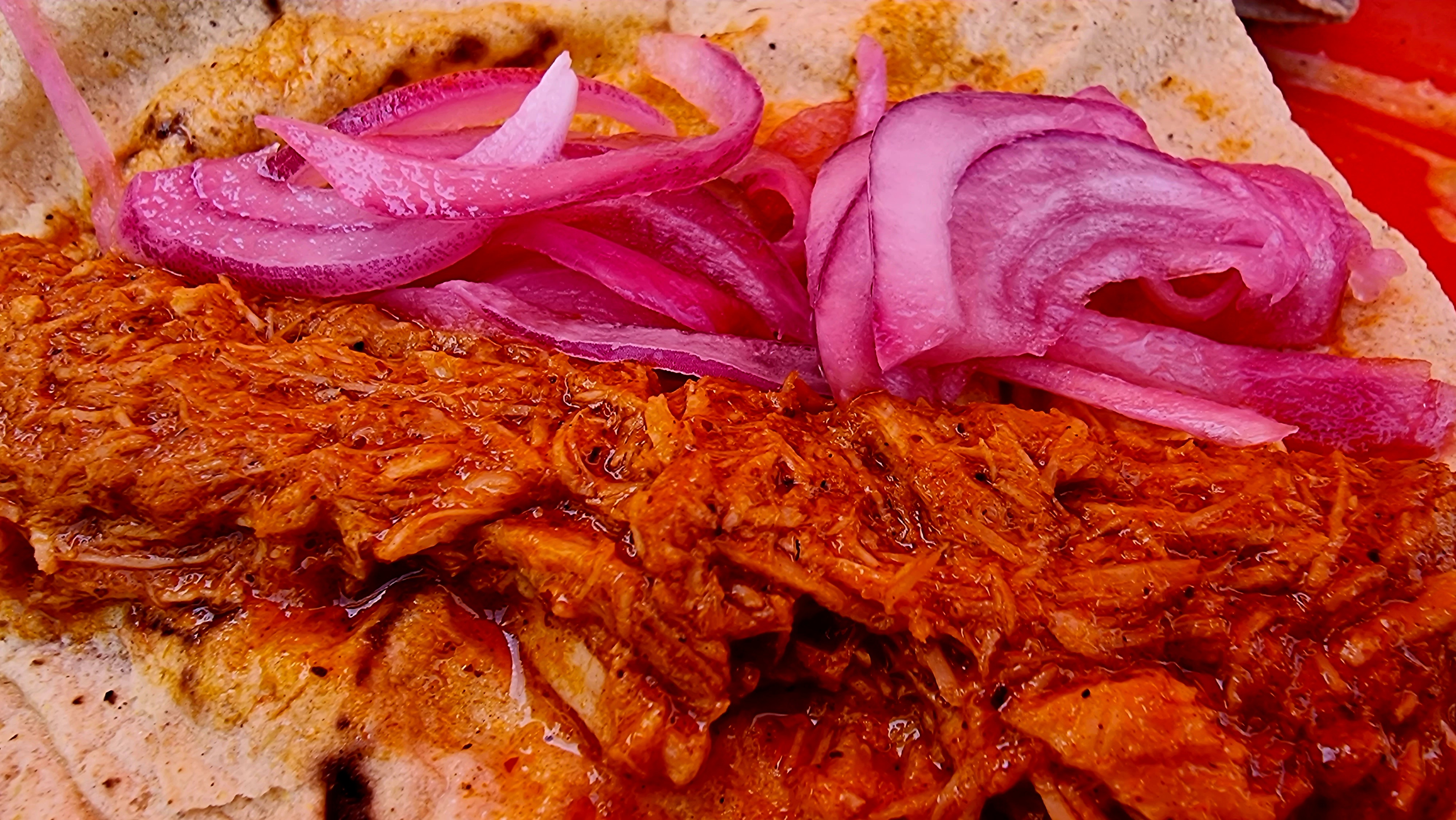 Pib'b Cochinita image 5