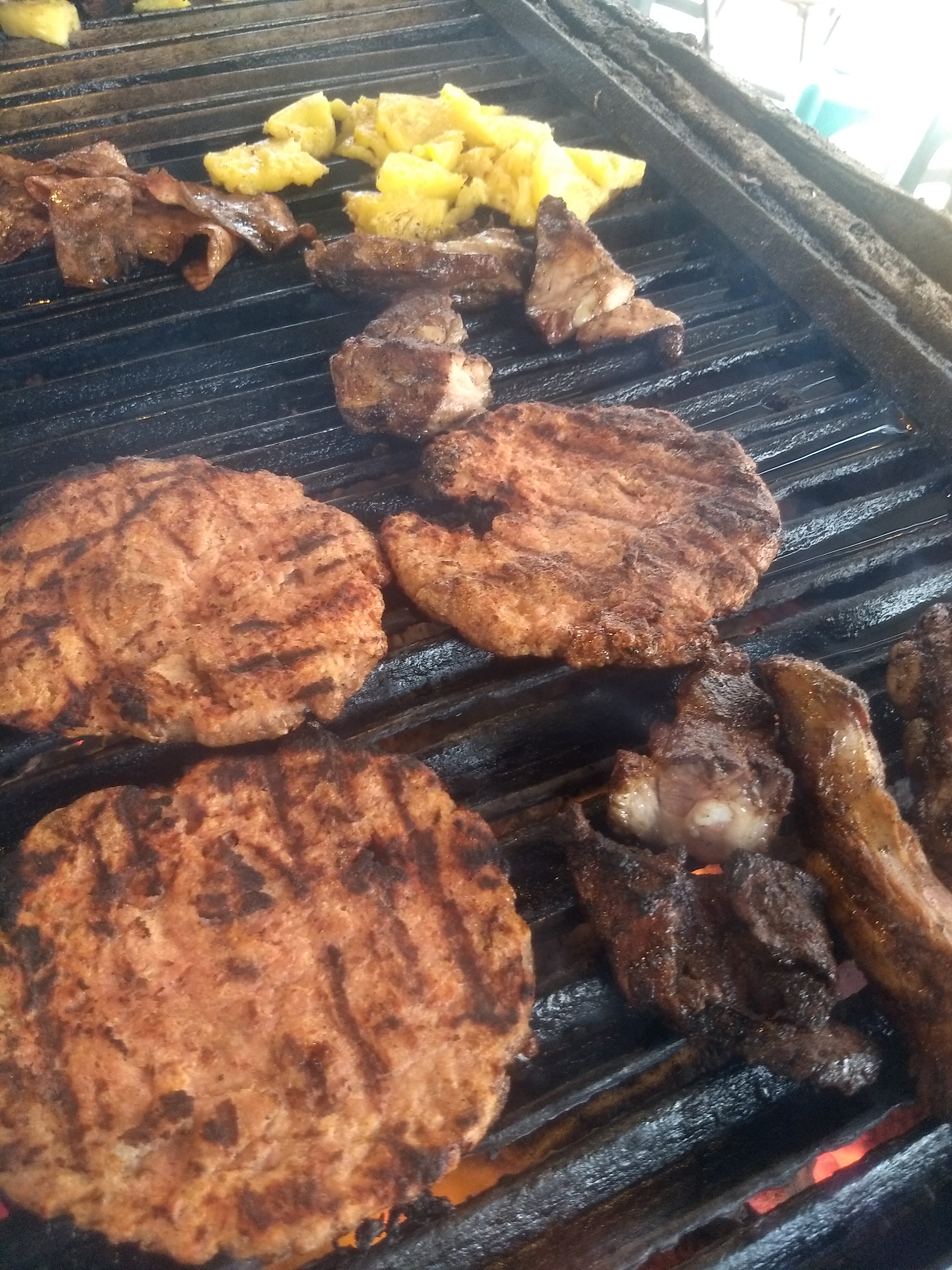 Classic Burger image 7