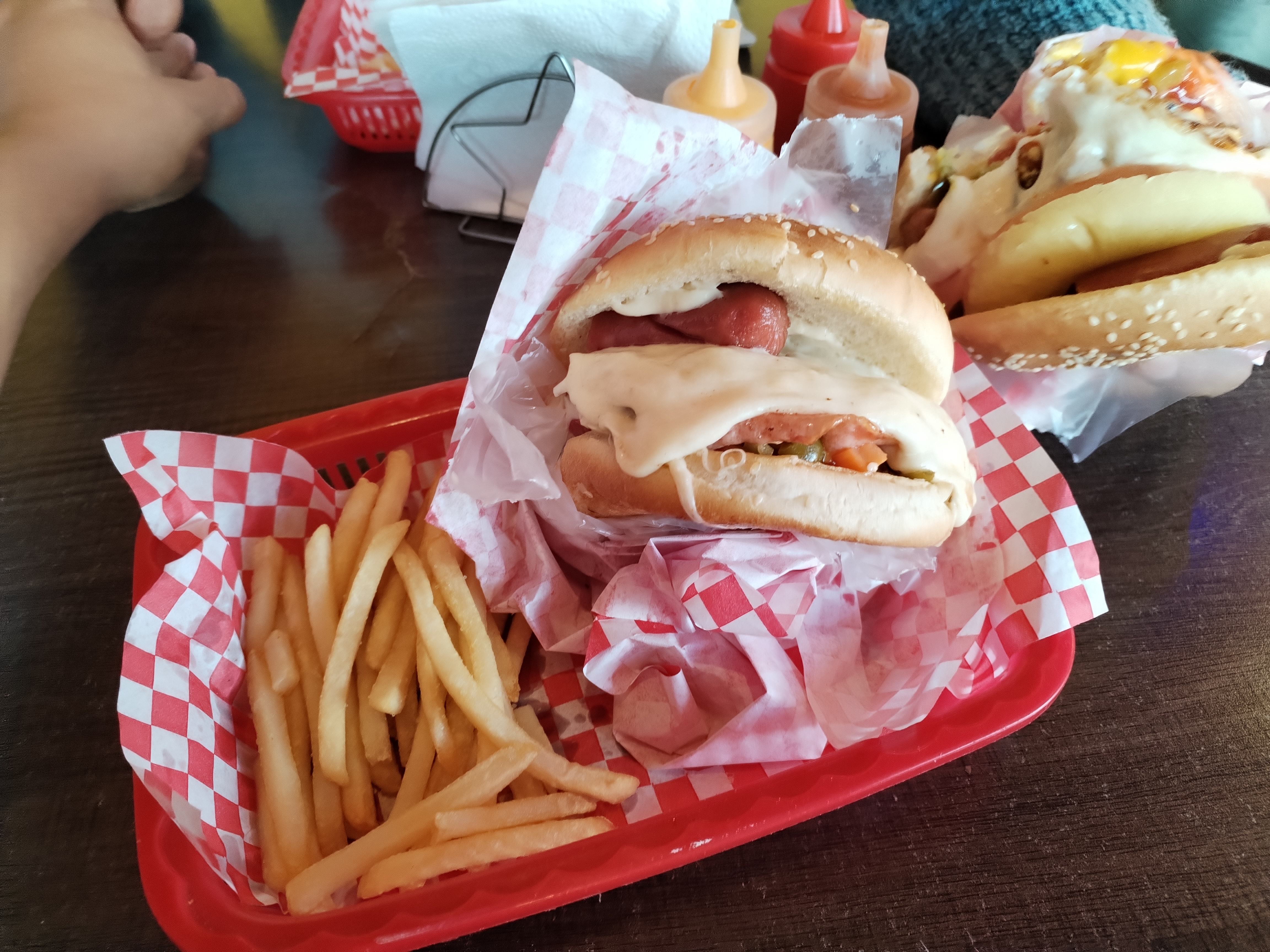 The Tepal's Burger's San buenaventura image 5