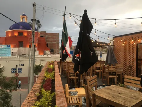 LA ROOF image 3
