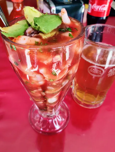 Mariscos el chayas image 3