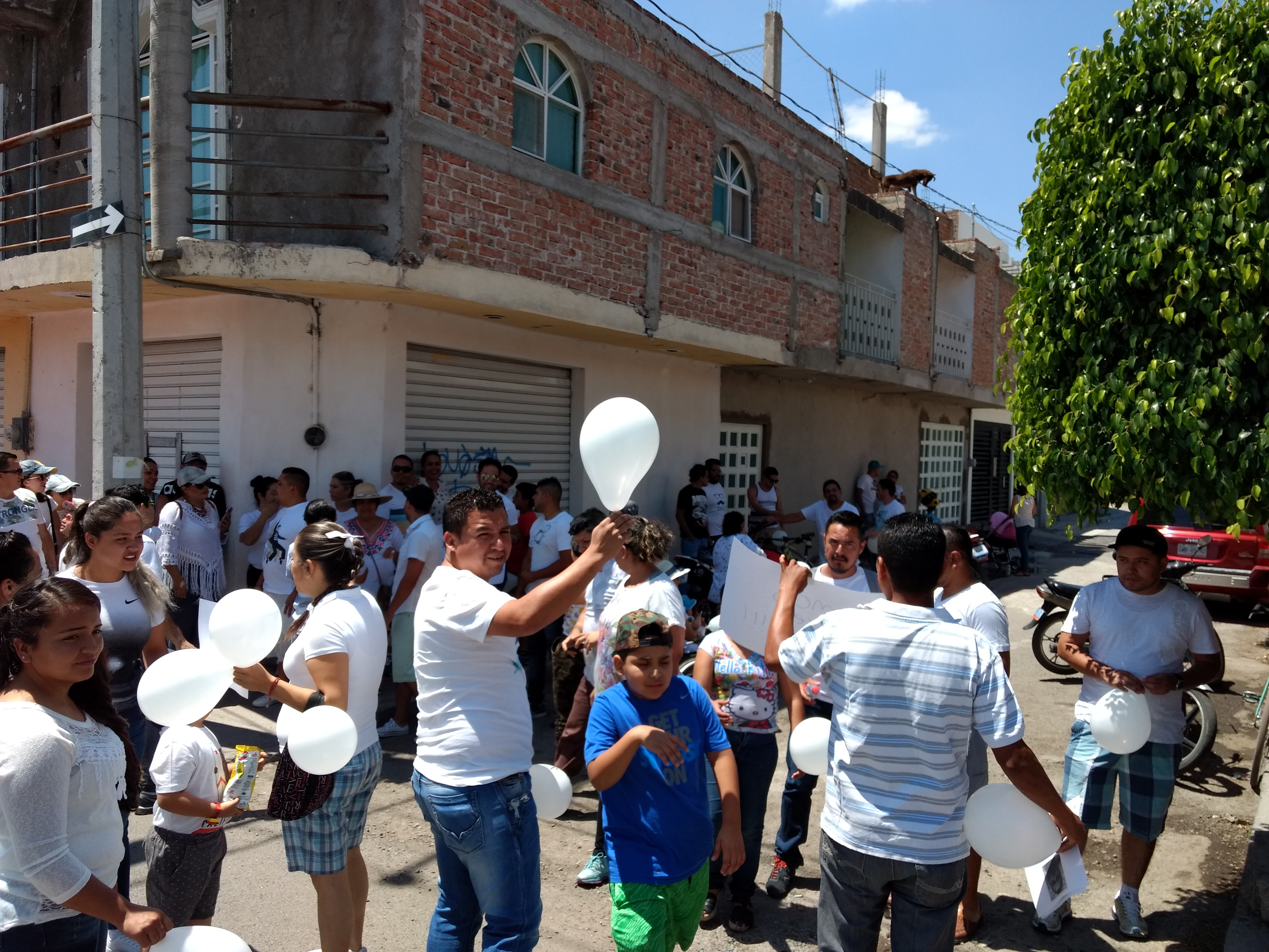 Mariscos el chayas image 6