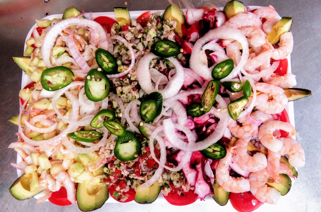 Mariscos Flipper image 6