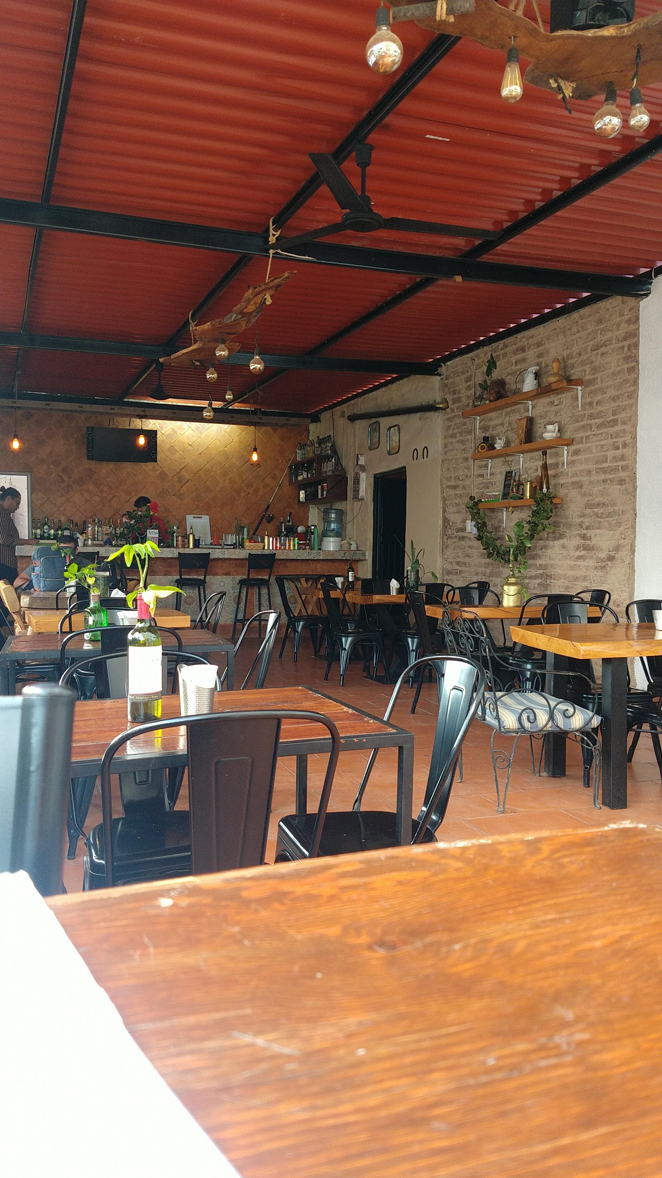 DosCielosRestaurant image 7