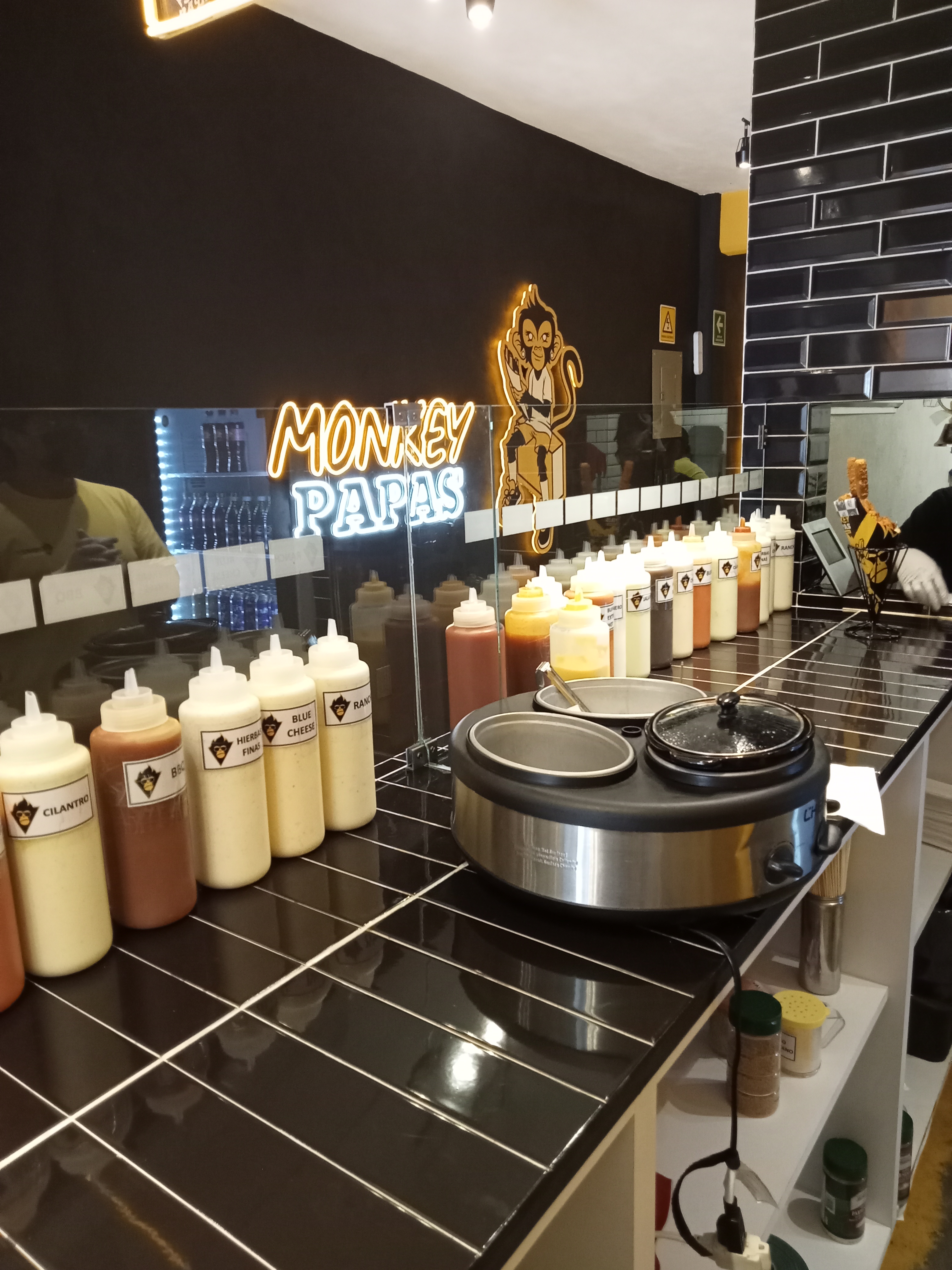 Monkey Papas Suc. Tizayuca image 10