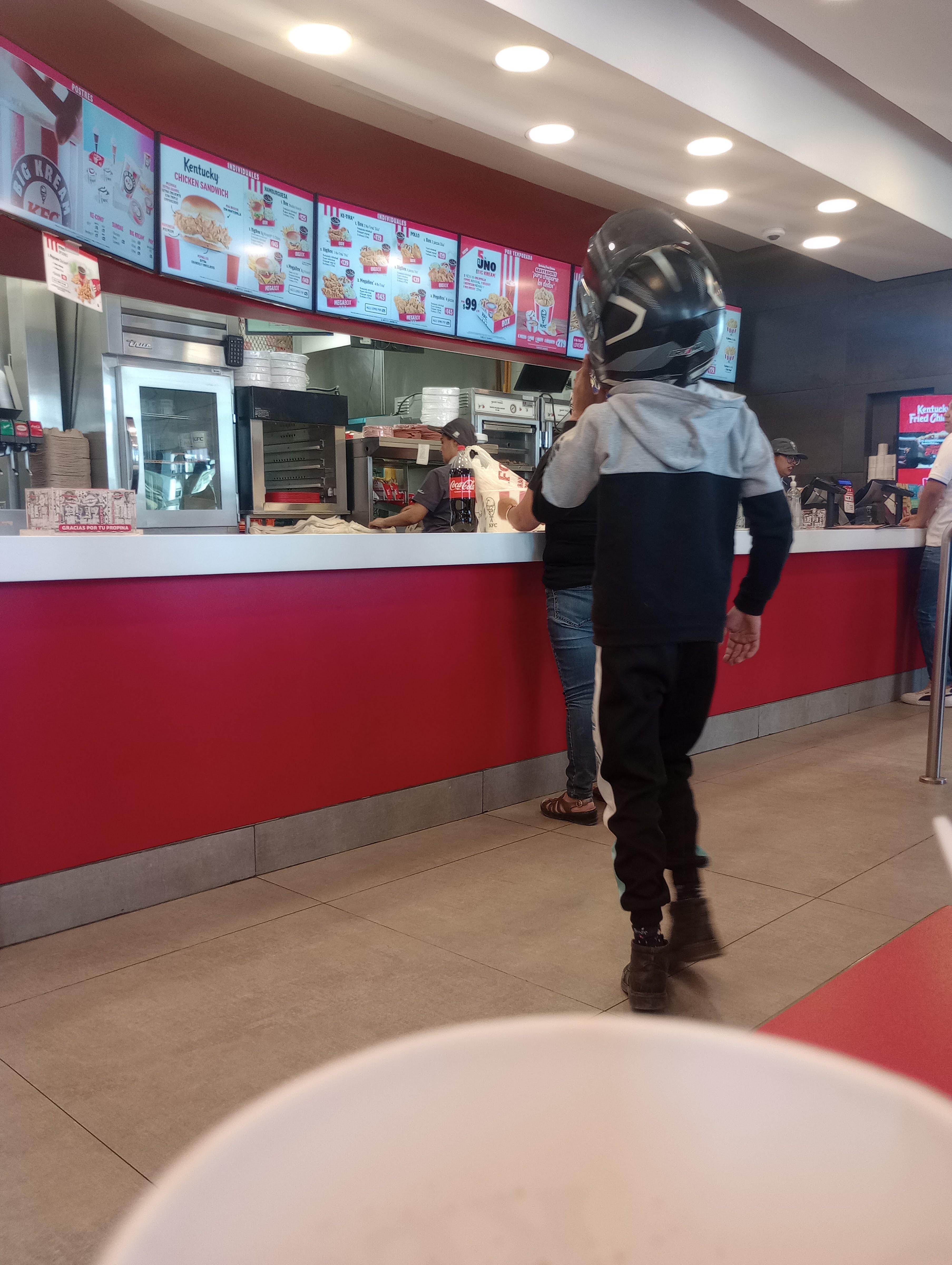 KFC image 5