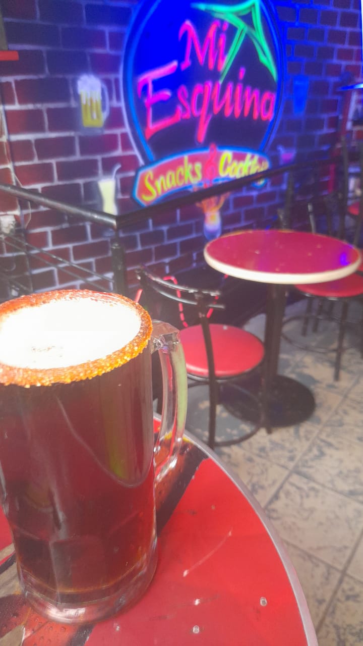Mi Esquina image 2