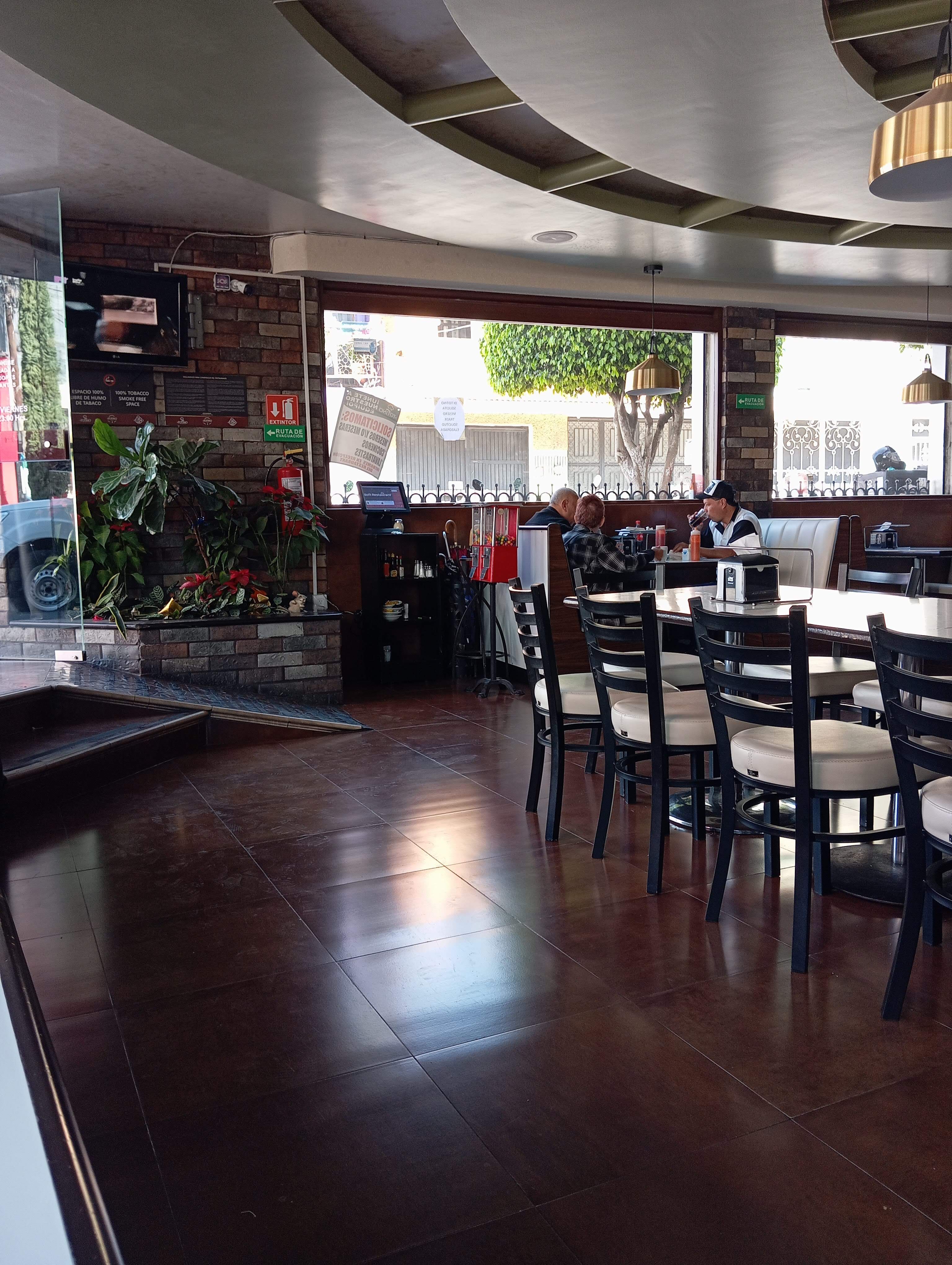 Ristorante Di Totinos image 6