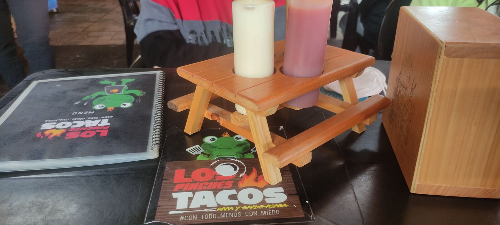 Los Pinches Tacos image 8