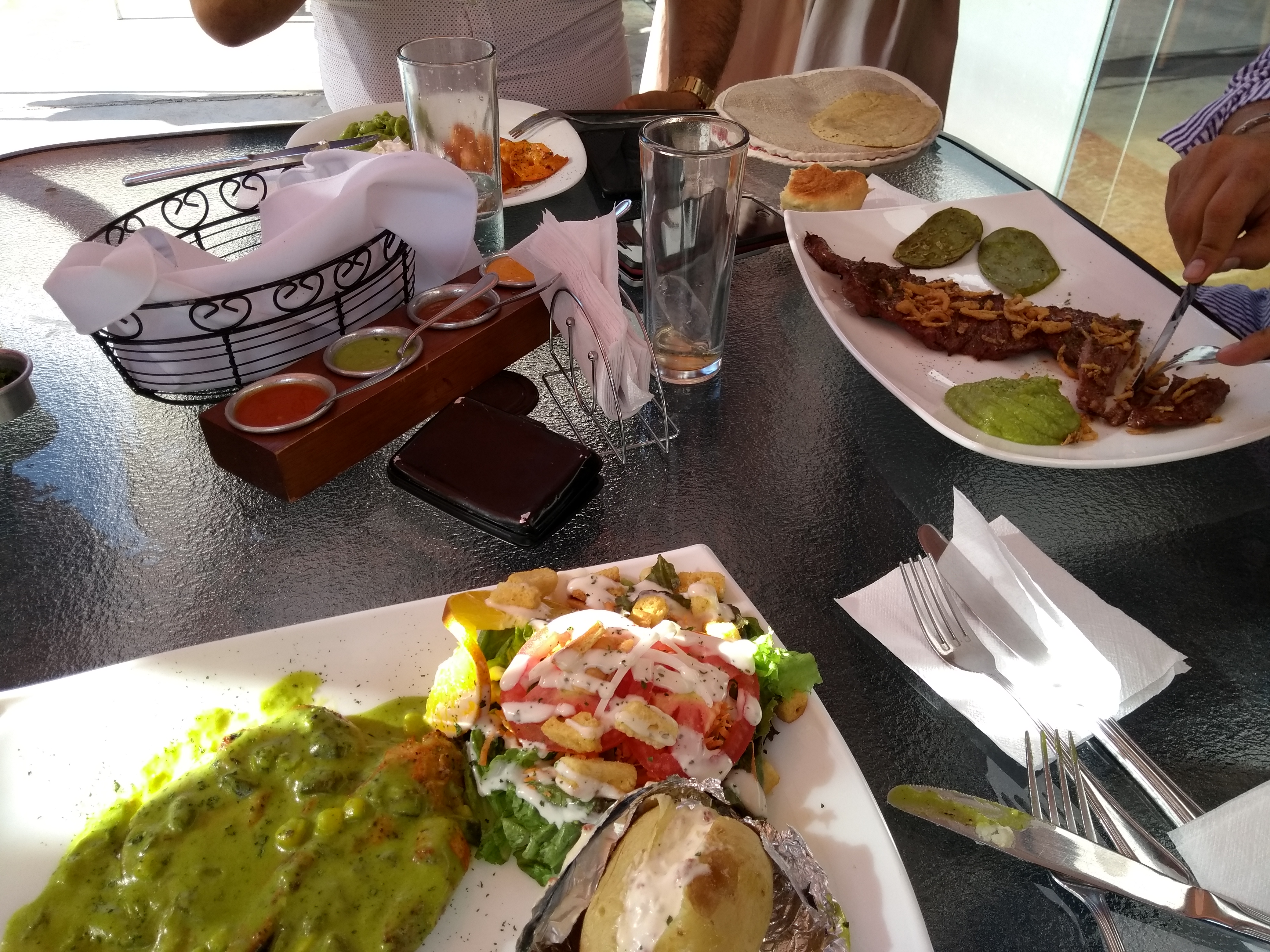 Bistro Takobar image 9