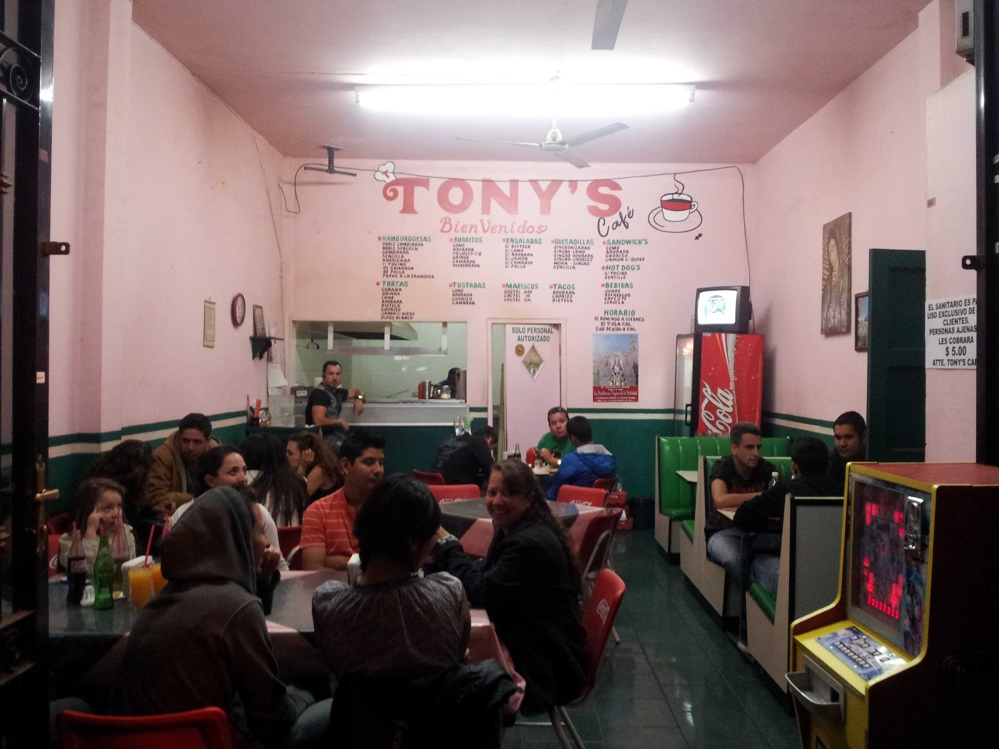 TONY'S café RESTAURANTE image 4