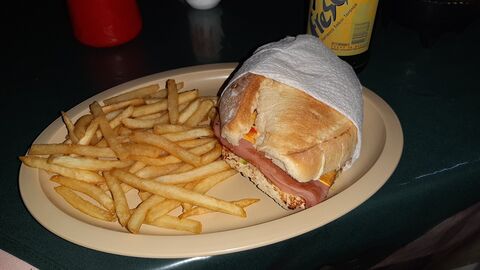 TONY'S café RESTAURANTE image 6