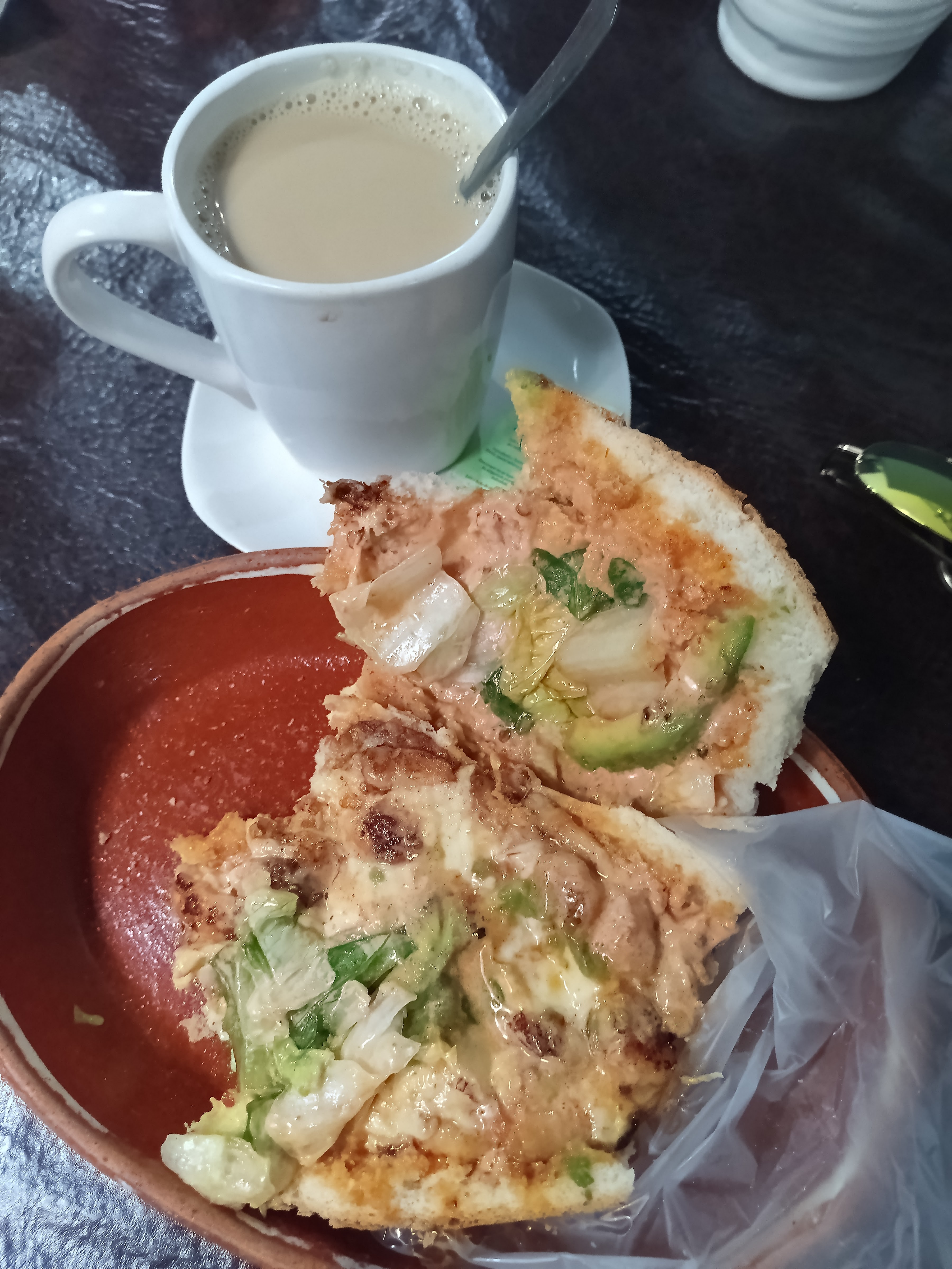 Lacho's Delhi cocina & café image 1