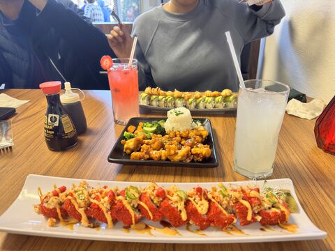 Mashu Sushi image 4