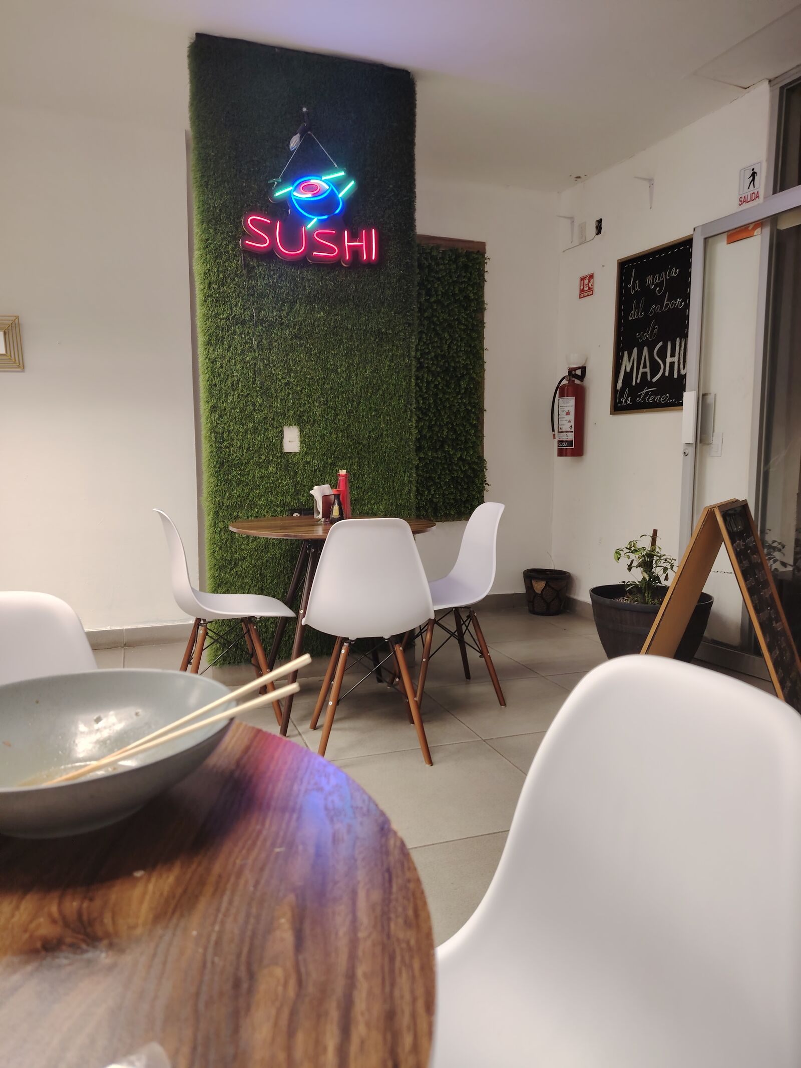 Mashu Sushi image 6