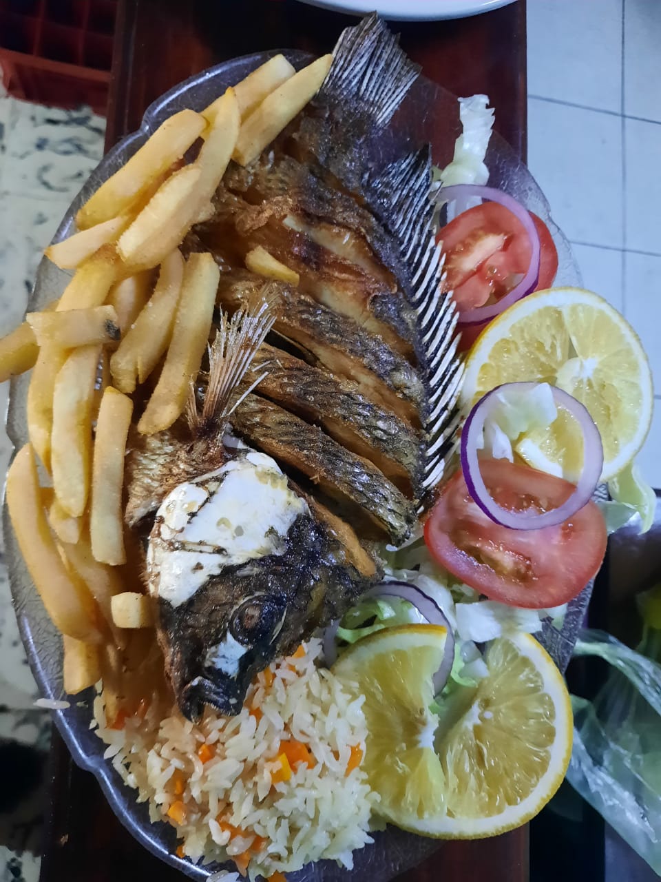 NOÉ MARISCOS Y CARNES RESTAURANT image 4