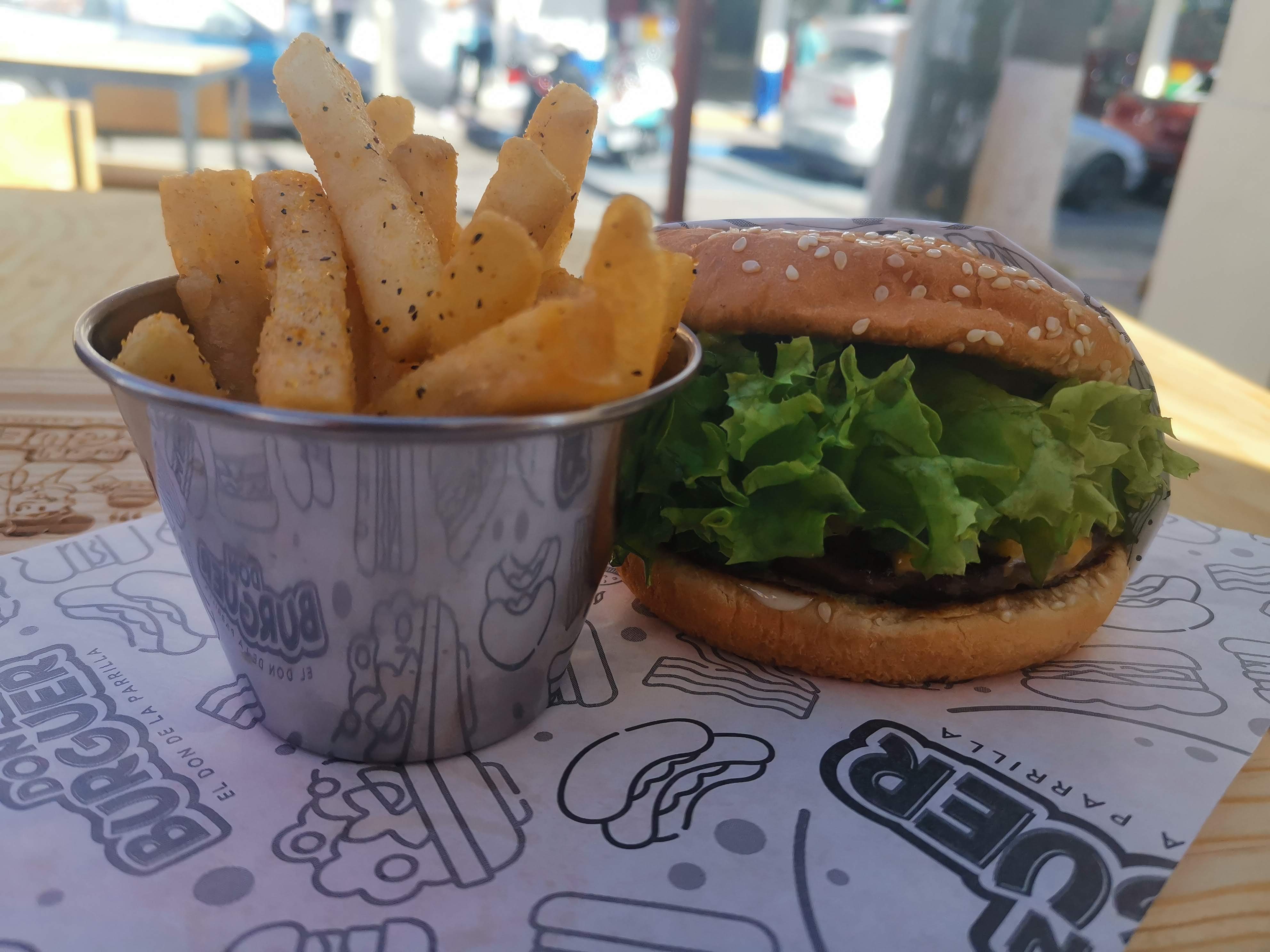 Don Burguer Jesús María image 2