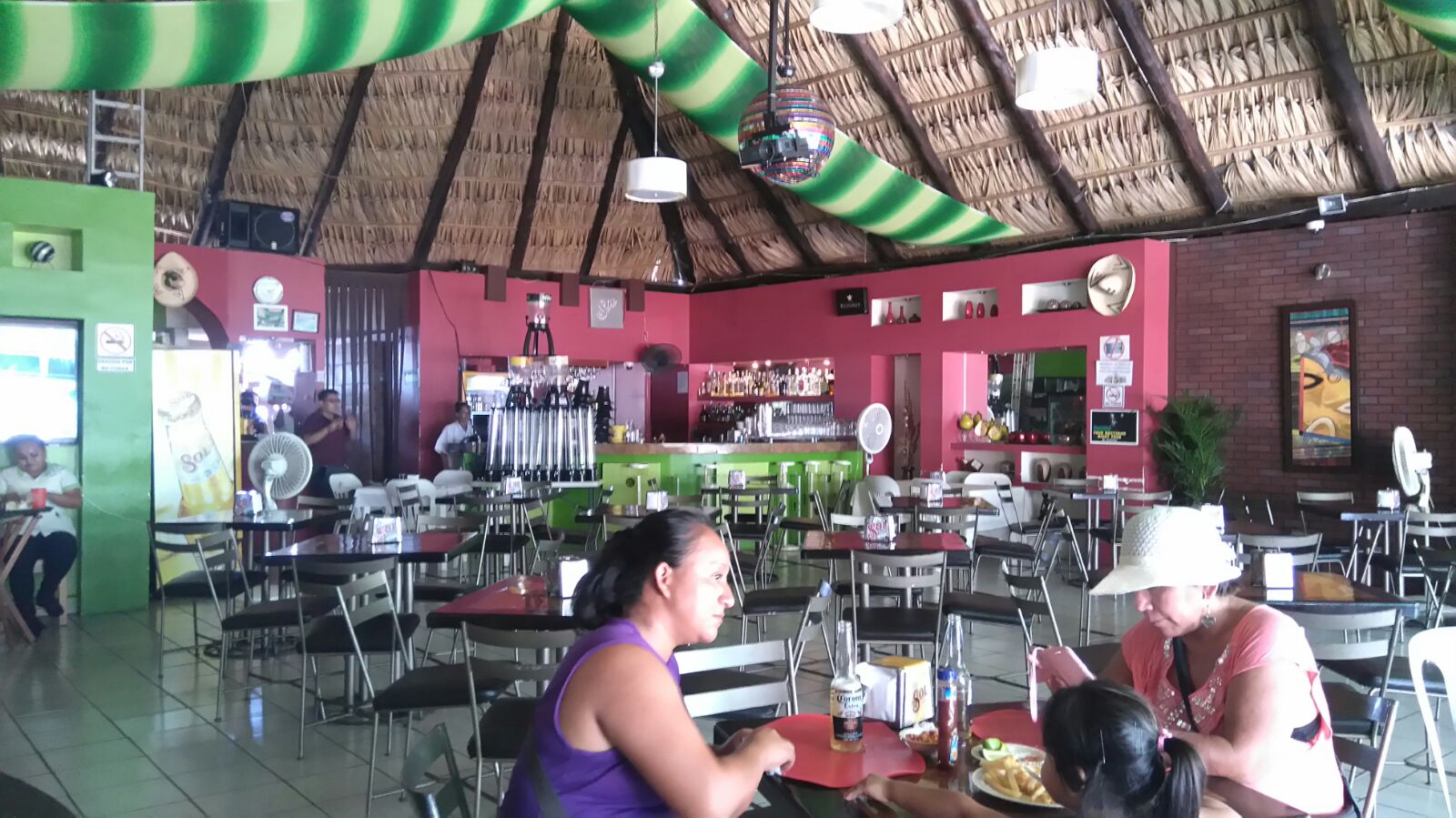 Restaurant Aluxes image 1