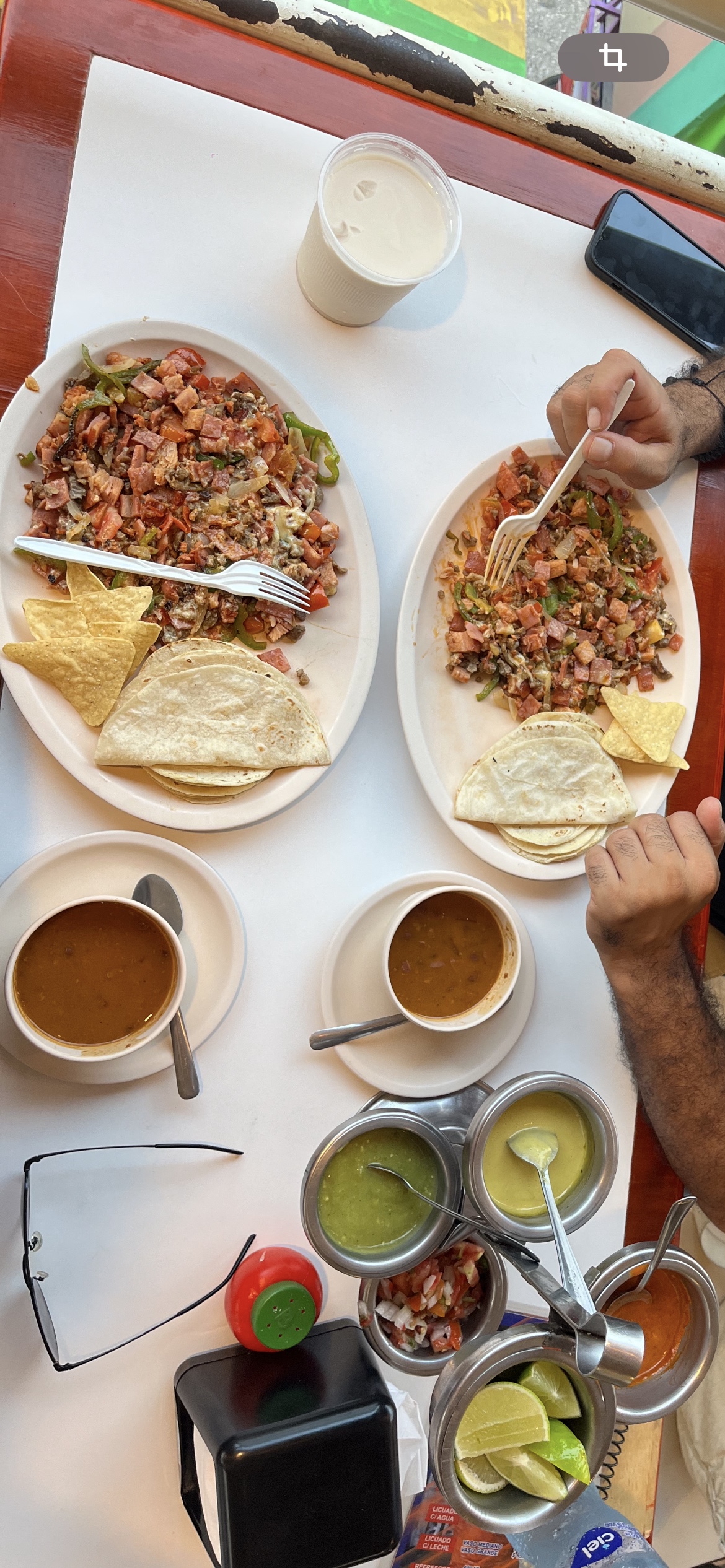 Taquería Tropitacos image 8