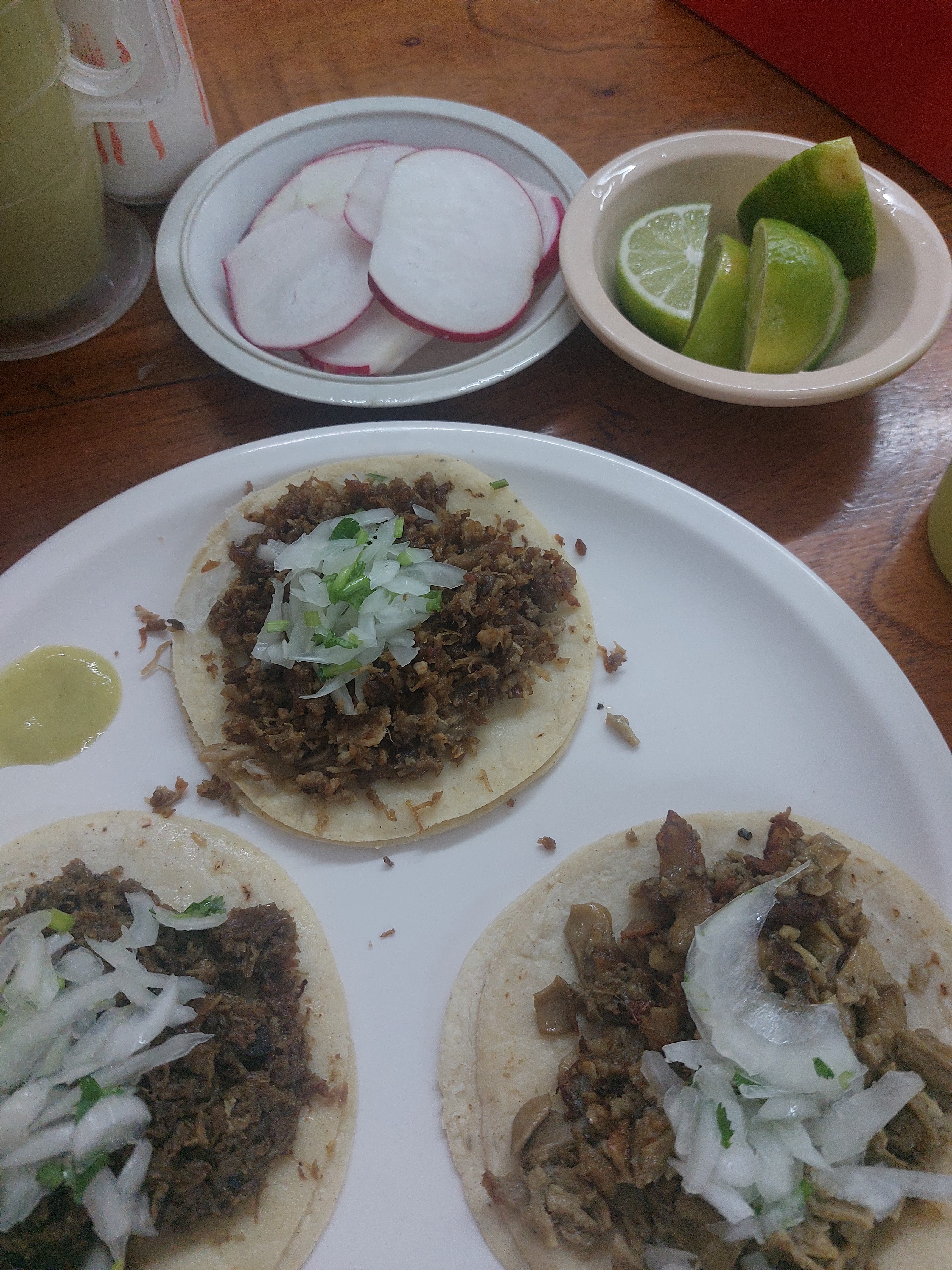 Taqueria 2 Hermanos image 1