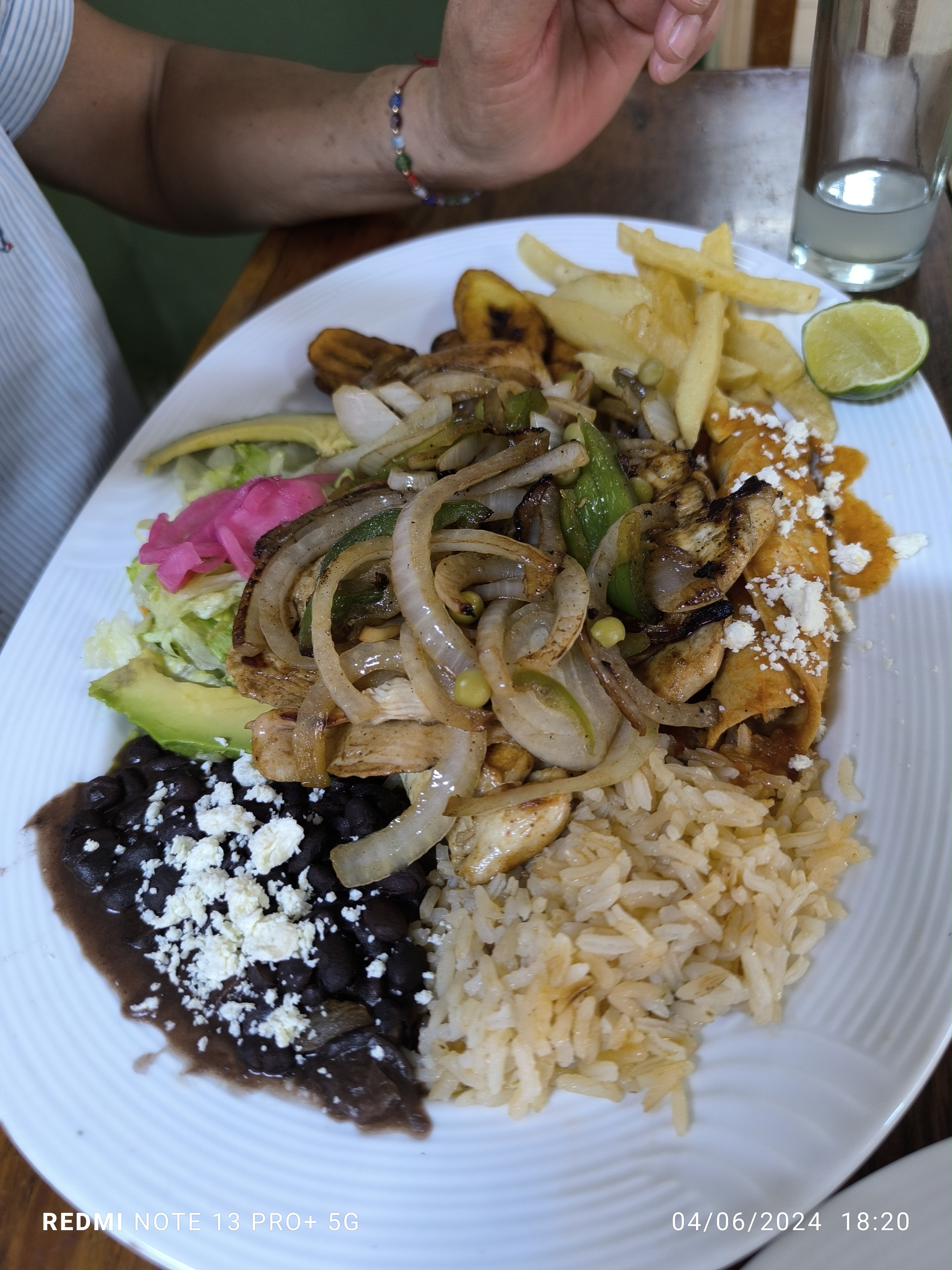 Restaurant Trota Mundos image 7