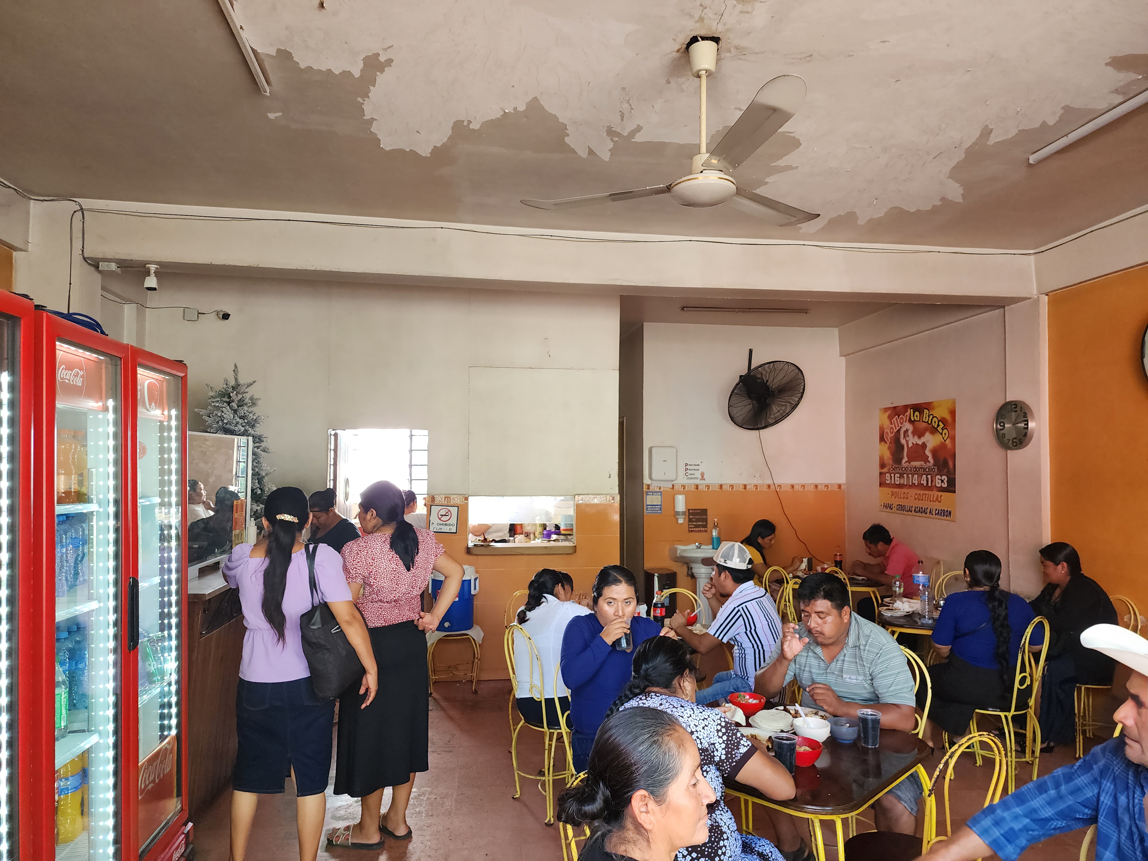 Pollos La Brasa image 3