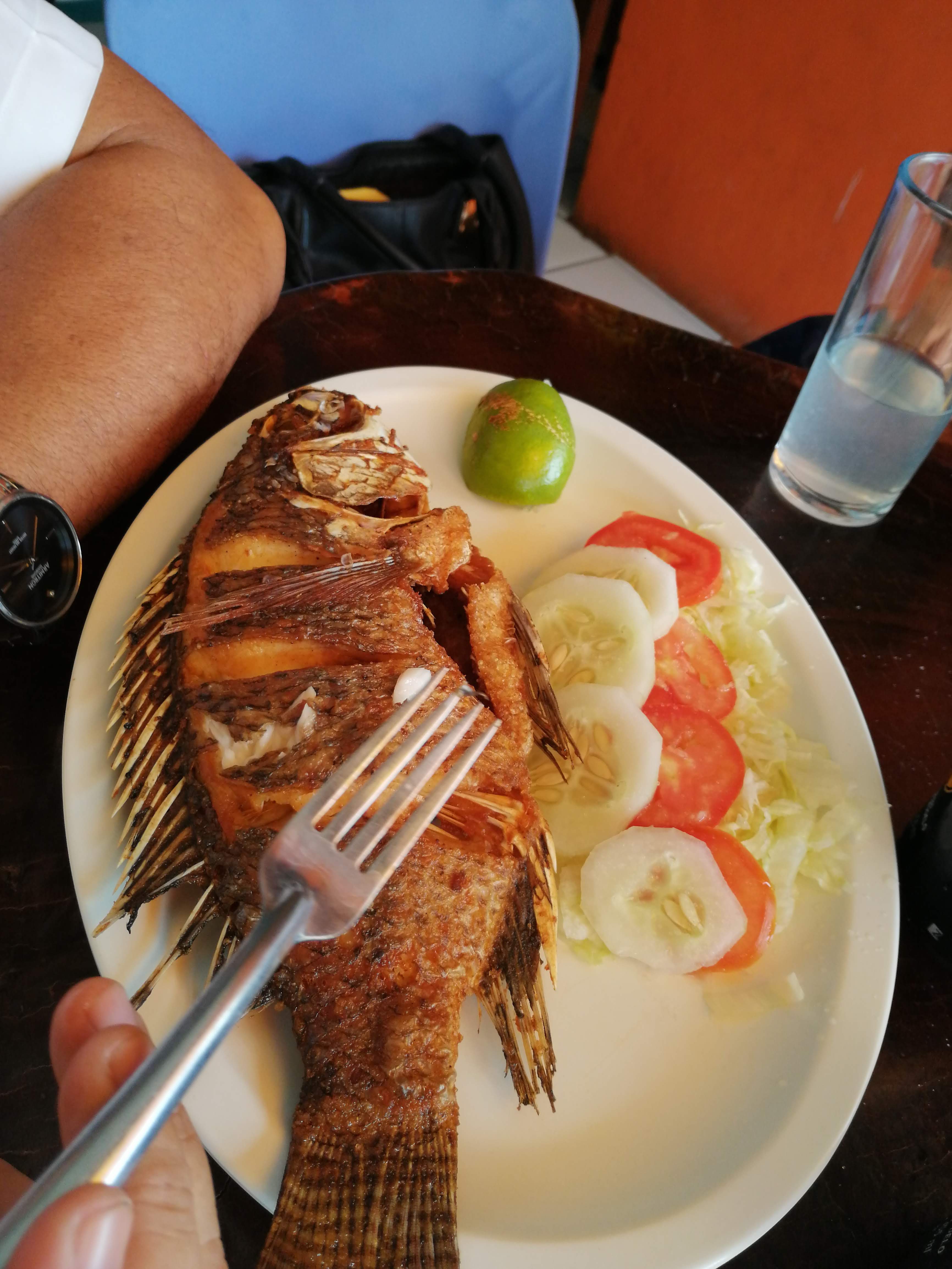 Pescaderia y Marisqueria "Las Mojarritas" image 5