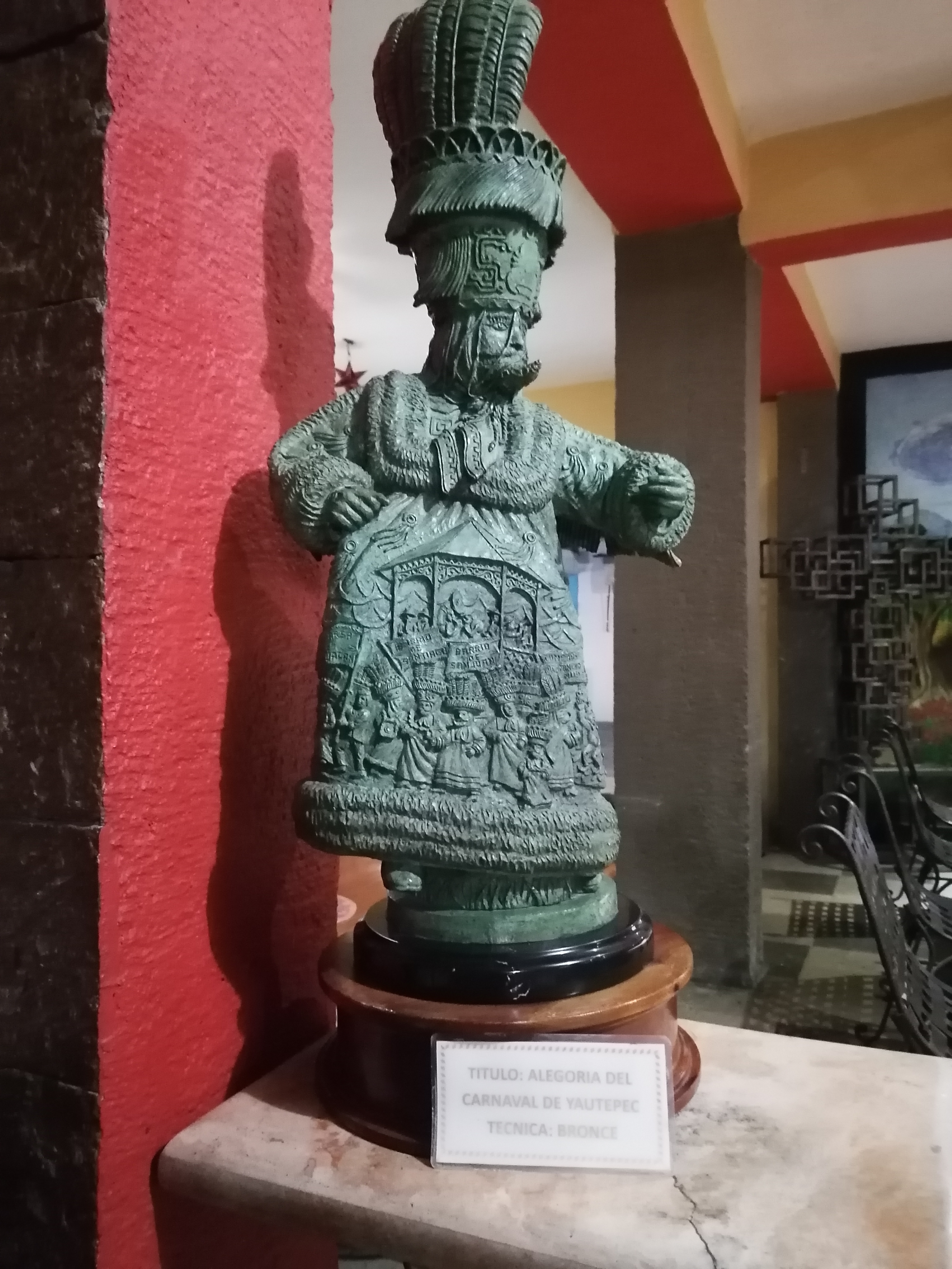 Cafetería tres image 4