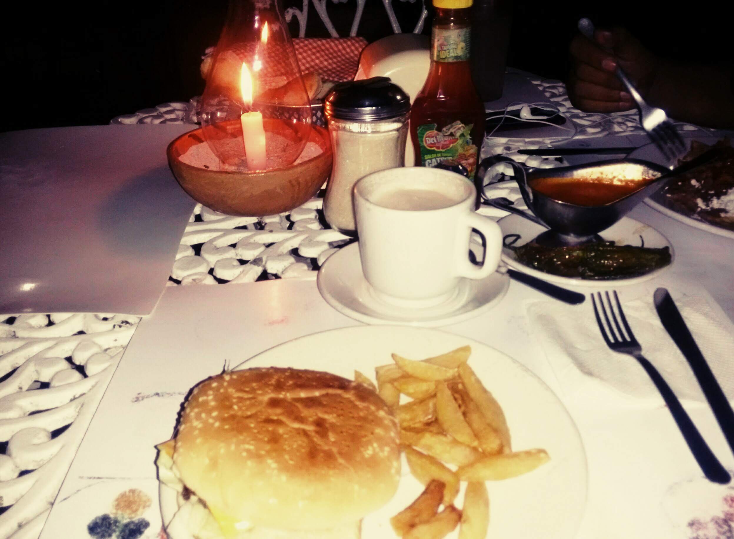 Cafetería tres image 8