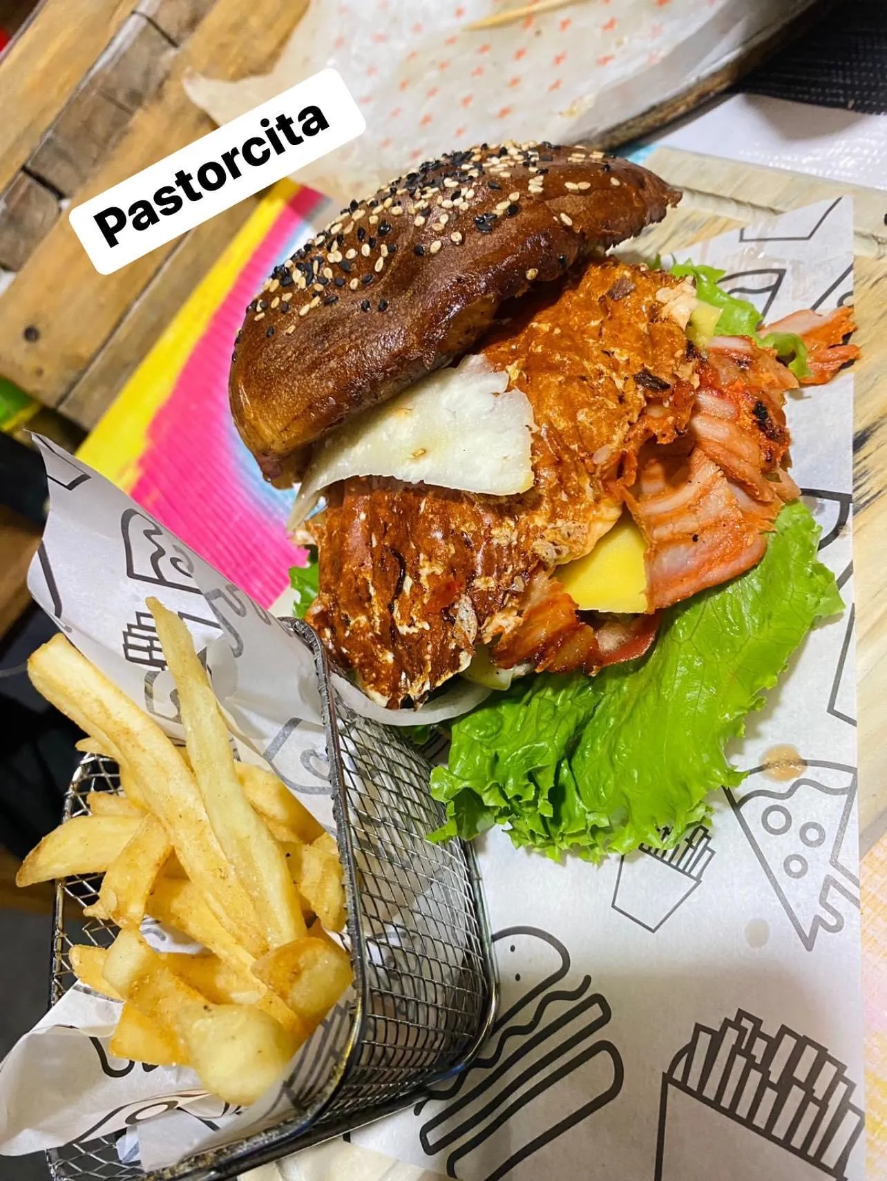 La Burger image 3