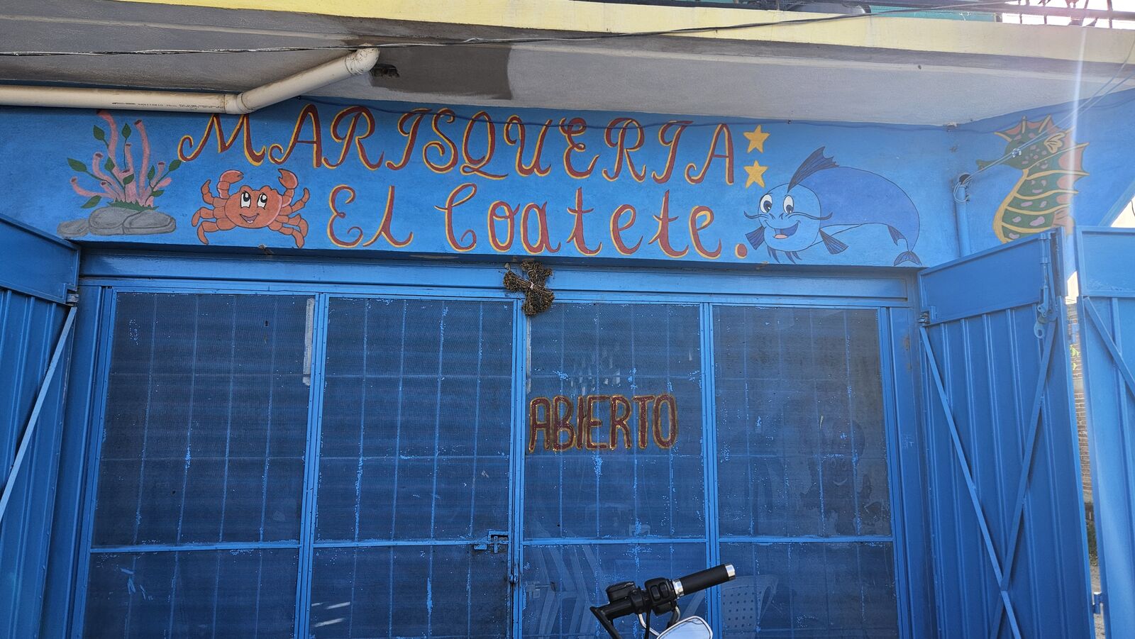 Marisquería el Coatete image 1