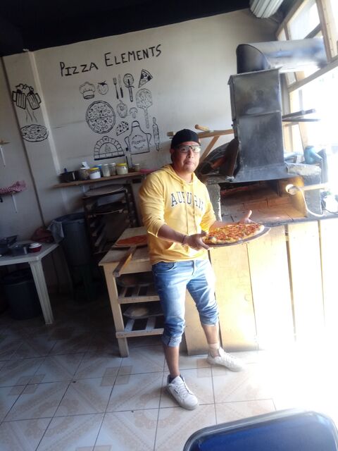 Meleth's pizzas a la leña image 3