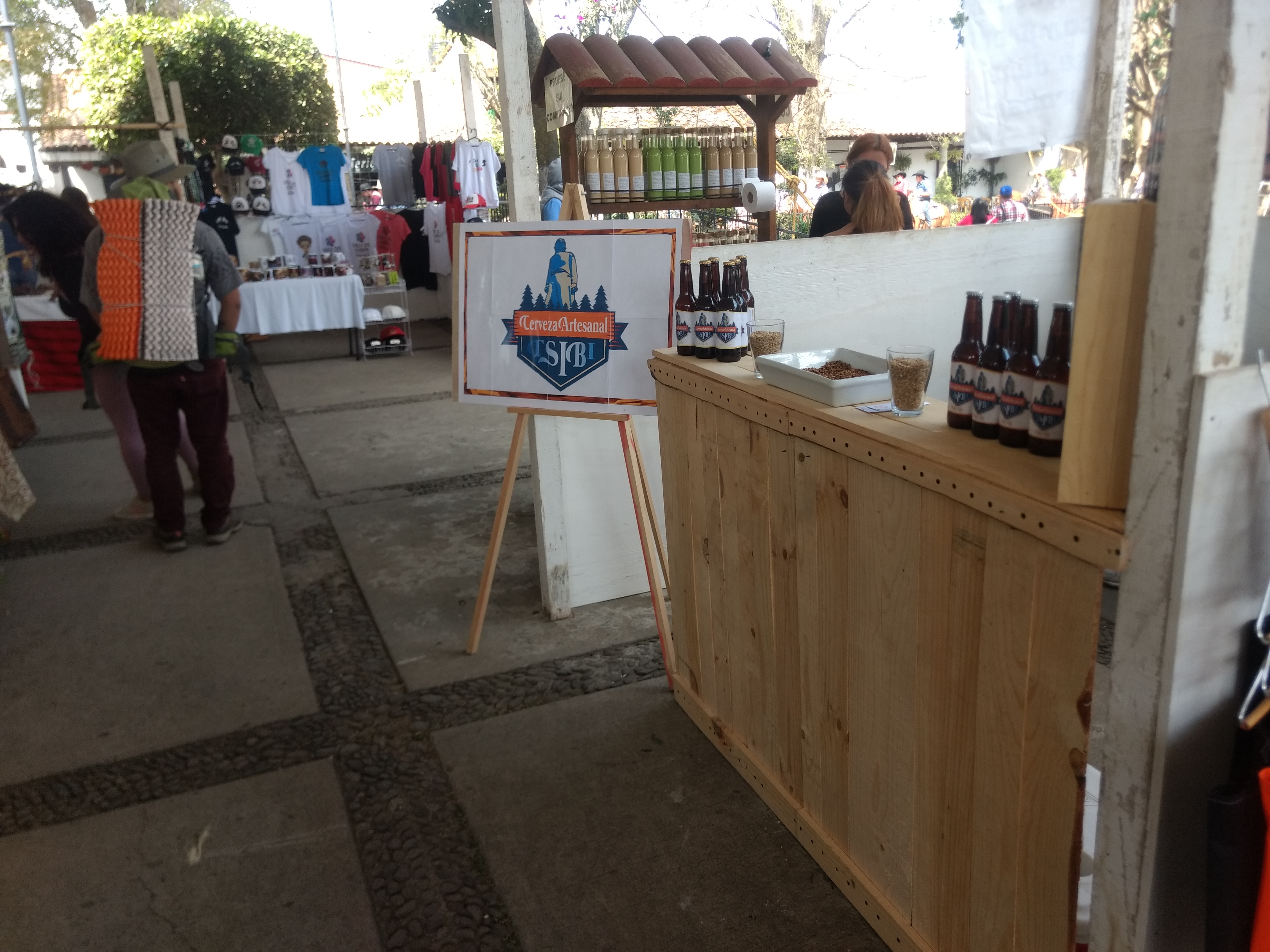 Cerveza Artesanal TSIBI image 5