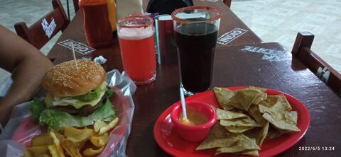 Wings parrilla casual image 3