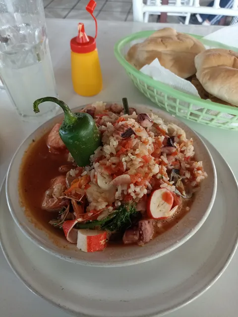 Mariscos El Marinero image 1
