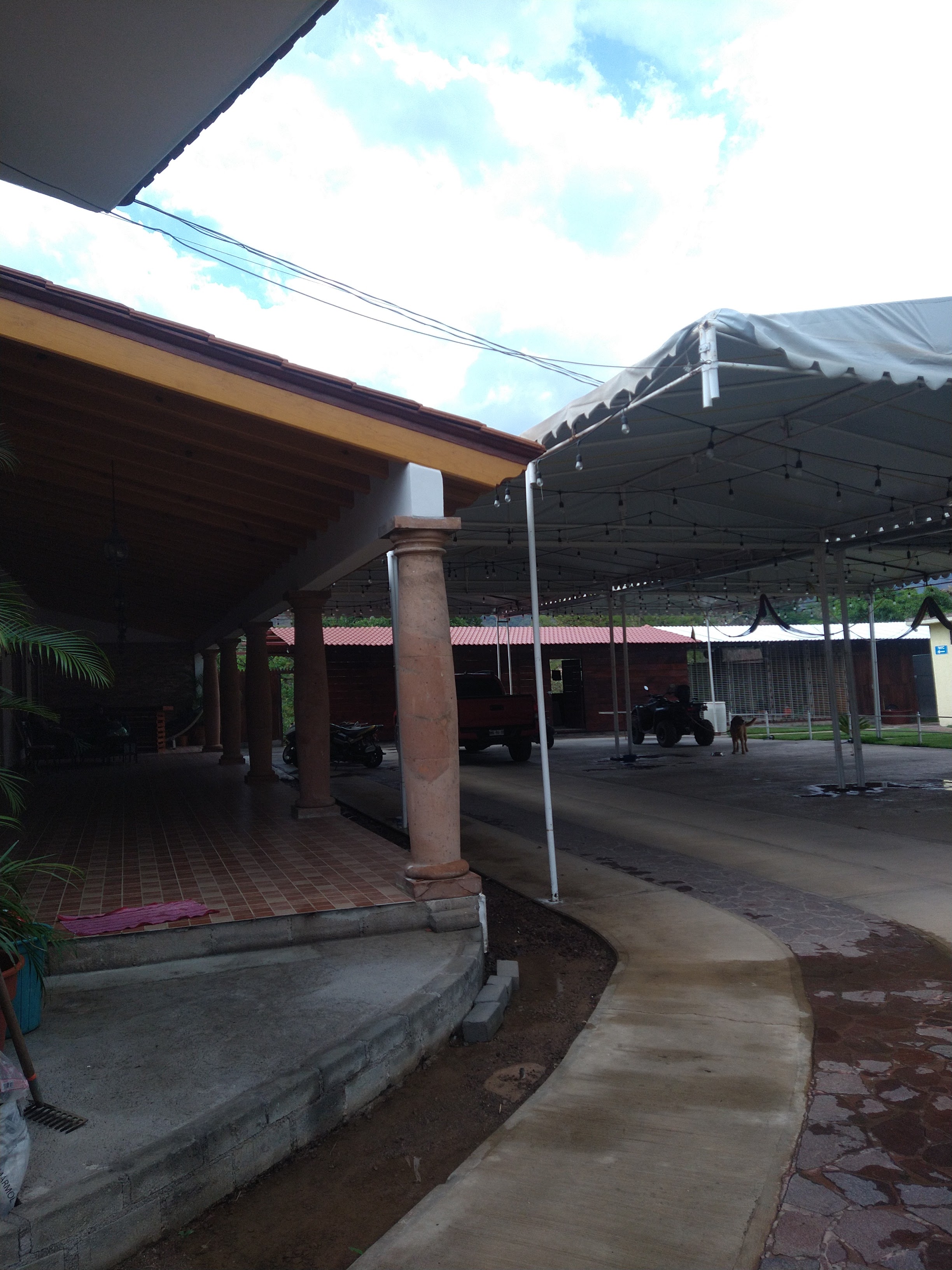 Restaurante las cabañas image 6