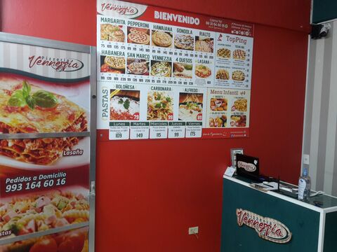 Pizzeria Vennezzia image 6