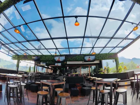 Sora Asian Bar image 1