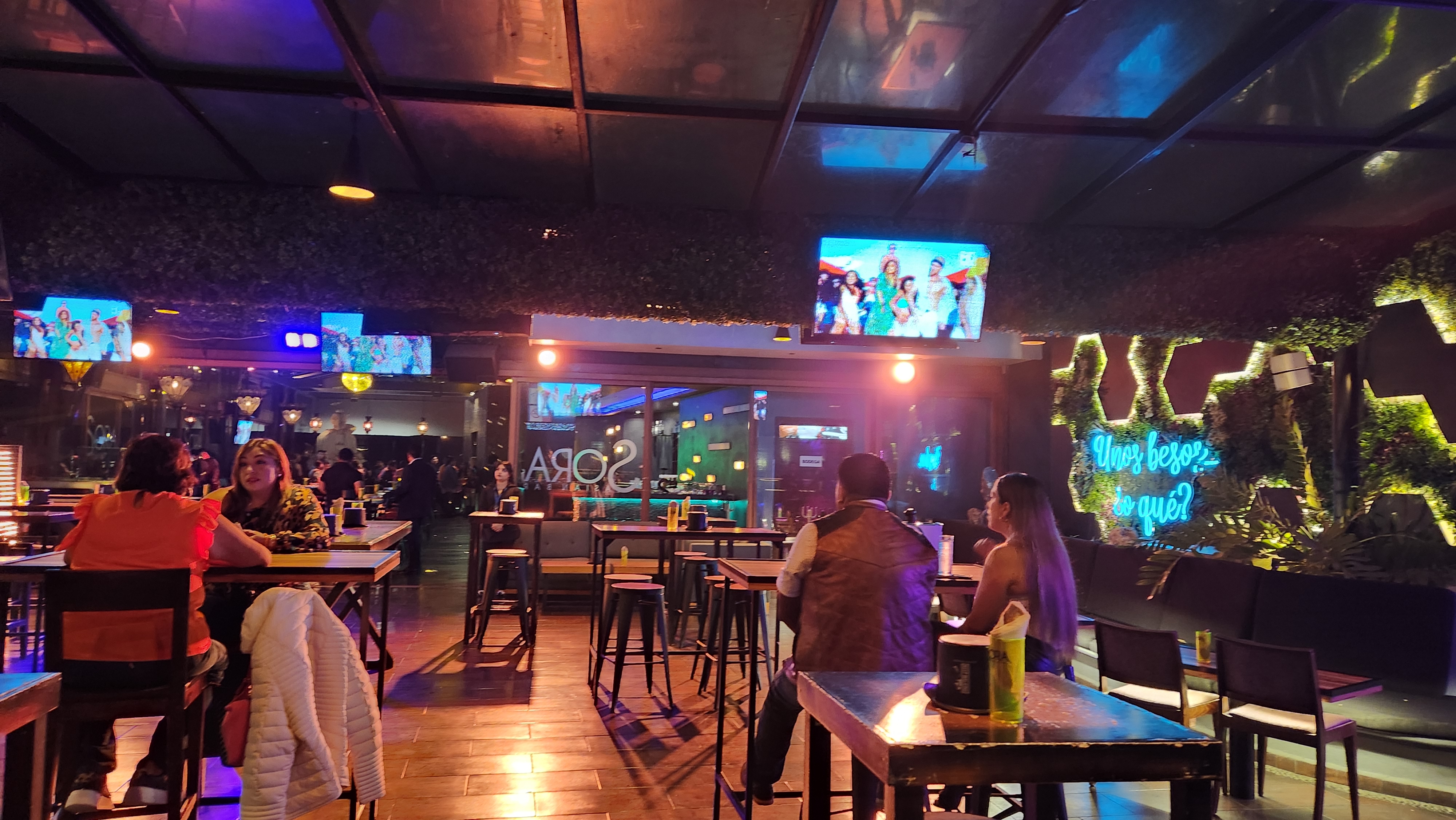 Sora Asian Bar image 9