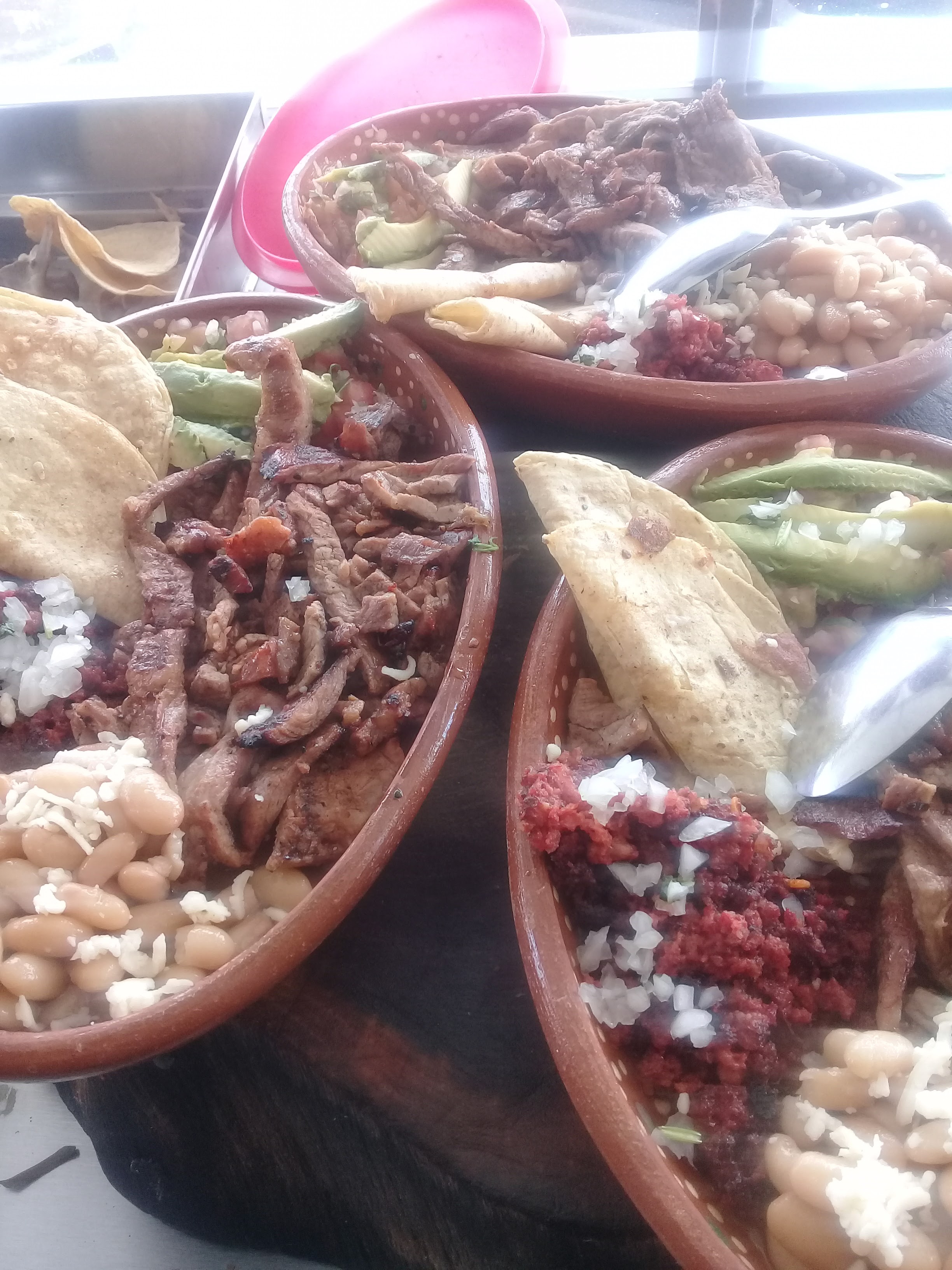 Birrieria Y Taqueria "D´NAZA" image 8