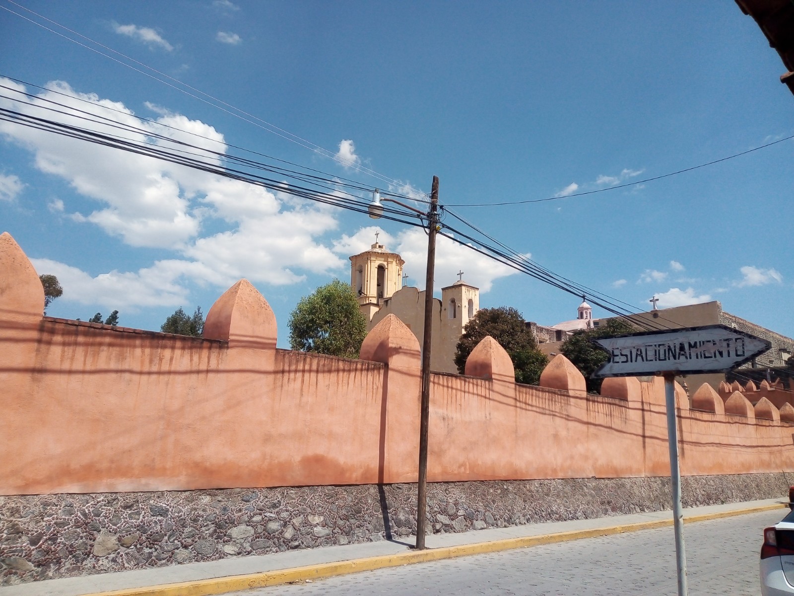 Octli Chantli "La casa del Pulque" image 3