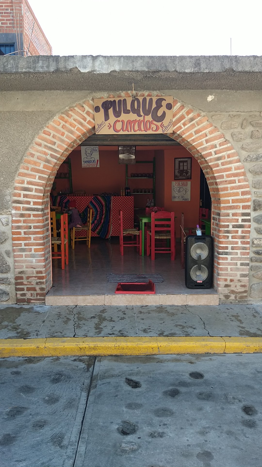 Octli Chantli "La casa del Pulque" image 9